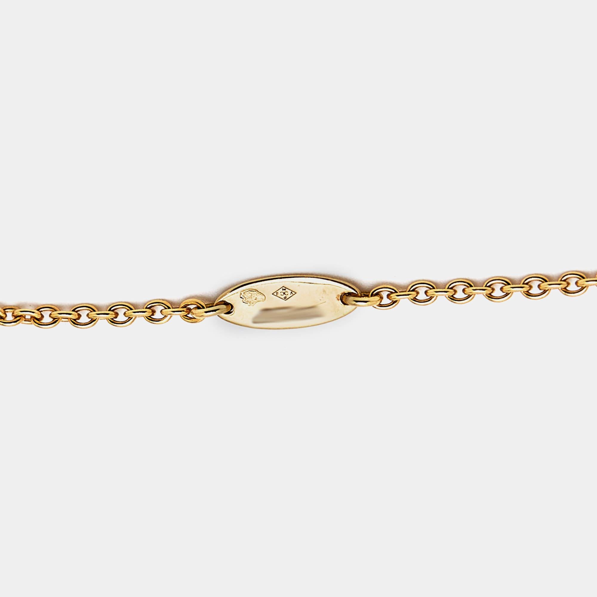Dior Rose Des Vents Mother of Pearl Diamond 18k Yellow Gold Long Necklace In Excellent Condition For Sale In Dubai, Al Qouz 2