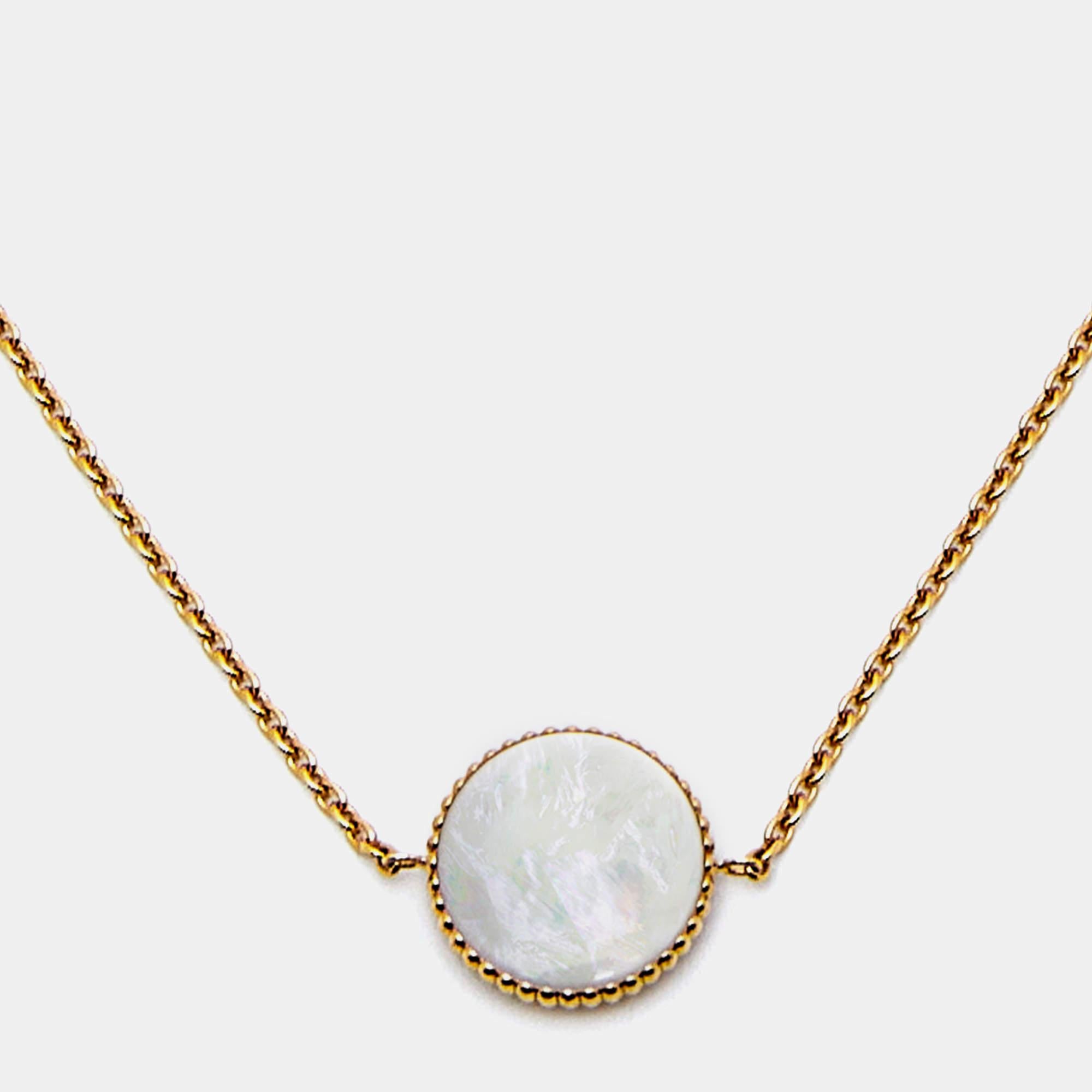 Women's Dior Rose Des Vents Mother of Pearl Diamond 18k Yellow Gold Long Necklace For Sale