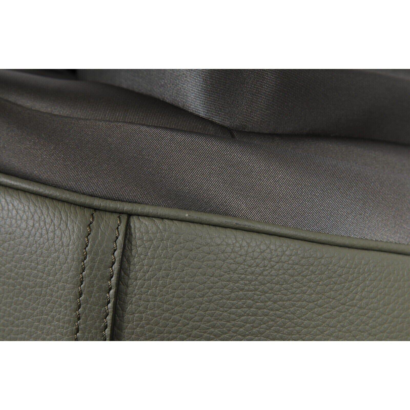 Dior Sacai Mens Saddle Messenger Bag Olive Green Navy Blue Nylon Leather en vente 11