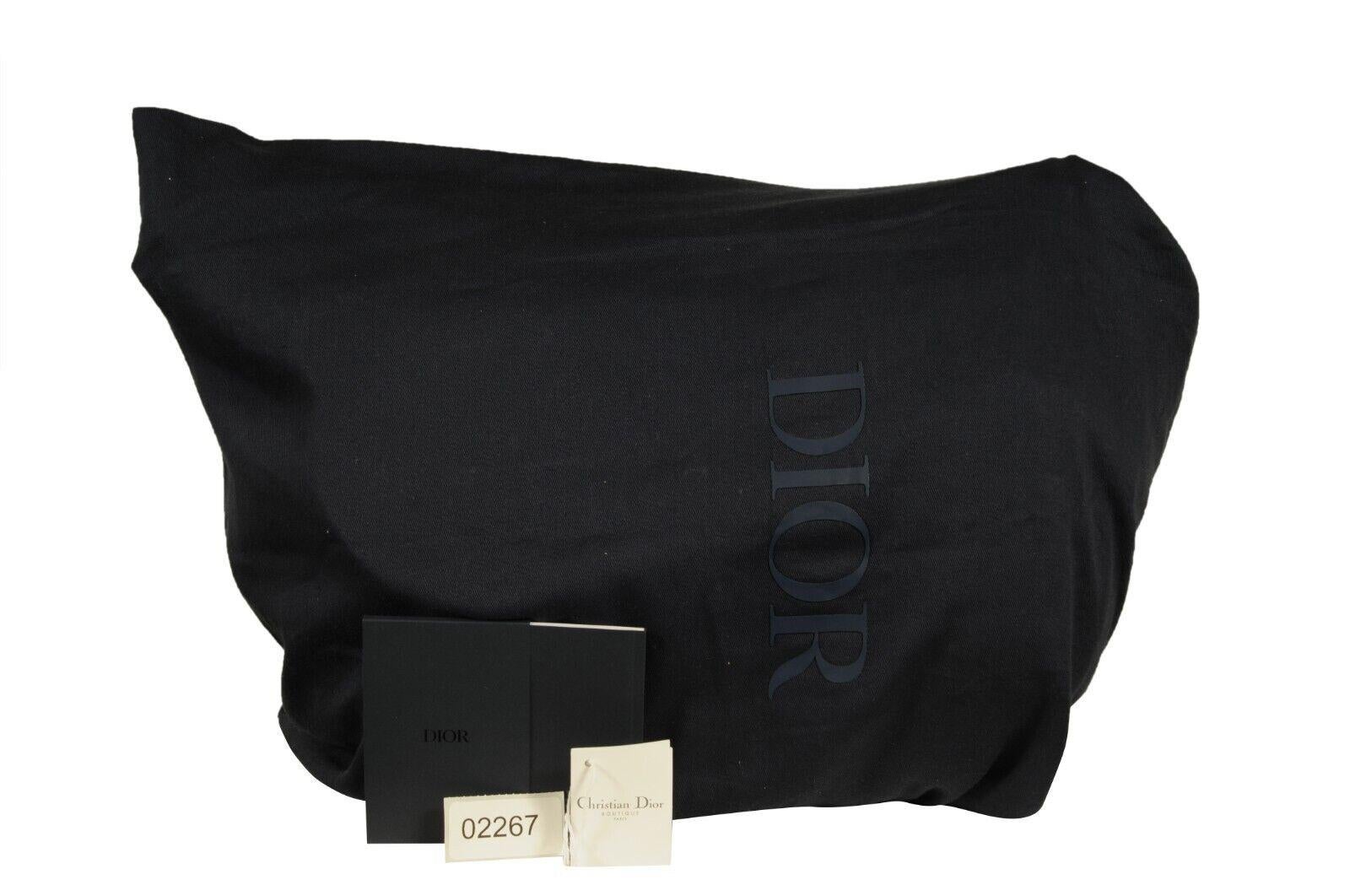 Dior Sacai Mens Saddle Messenger Bag Olive Green Navy Blue Nylon Leather en vente 14