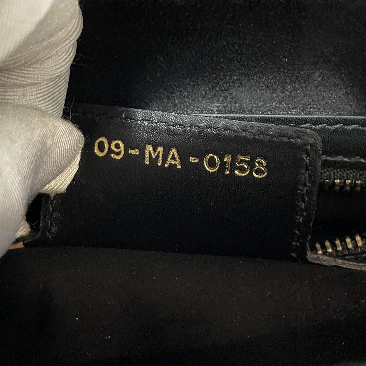 Dior Saddle 2018 Medium Smooth Calfskin Leather Bag Black For Sale 4