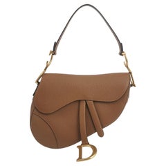 Dior Saddle 2019 Borsa media in pelle di vitello martellata marrone Tan