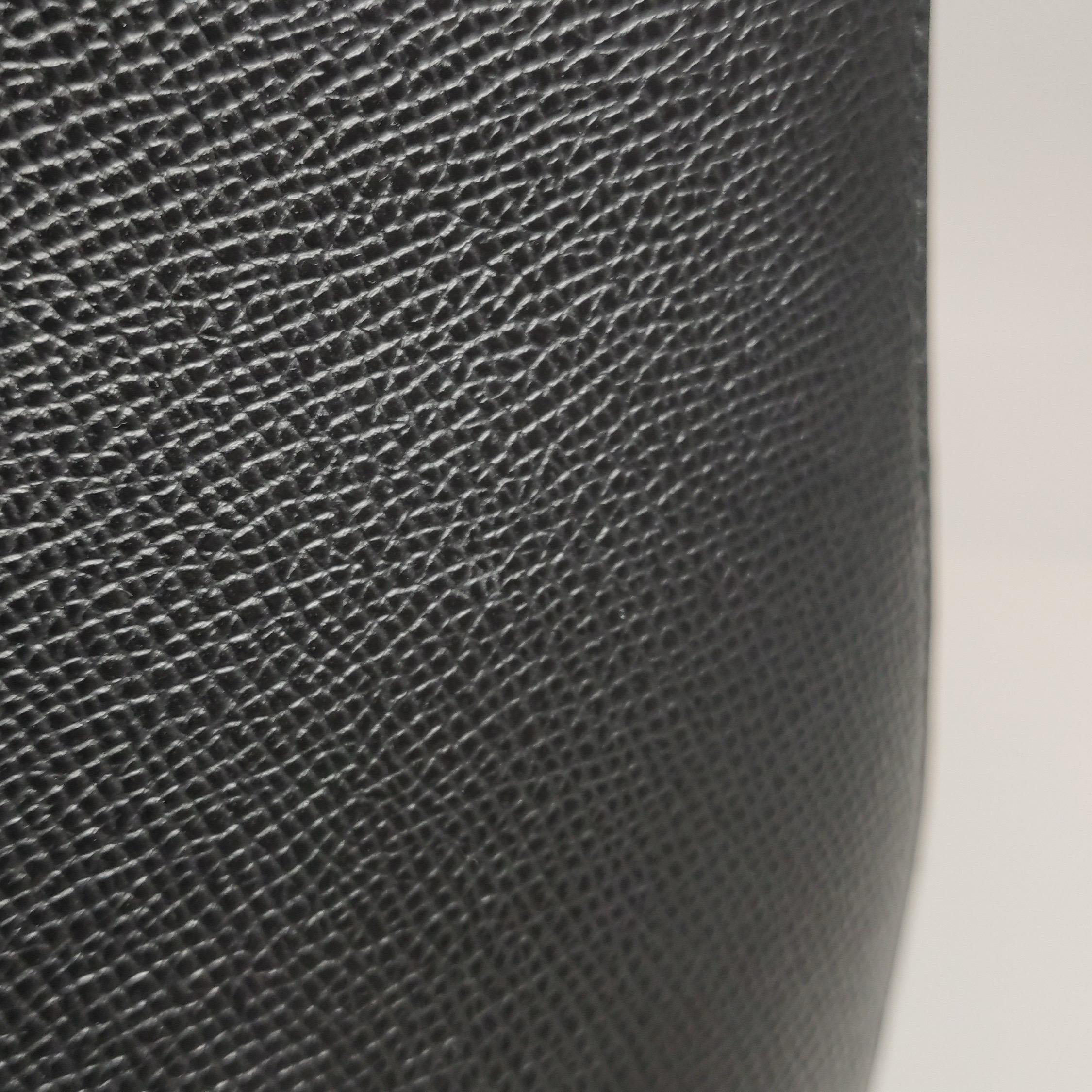 Dior Saddle 2020 Medium Sac en cuir de veau grainé Noir en vente 9