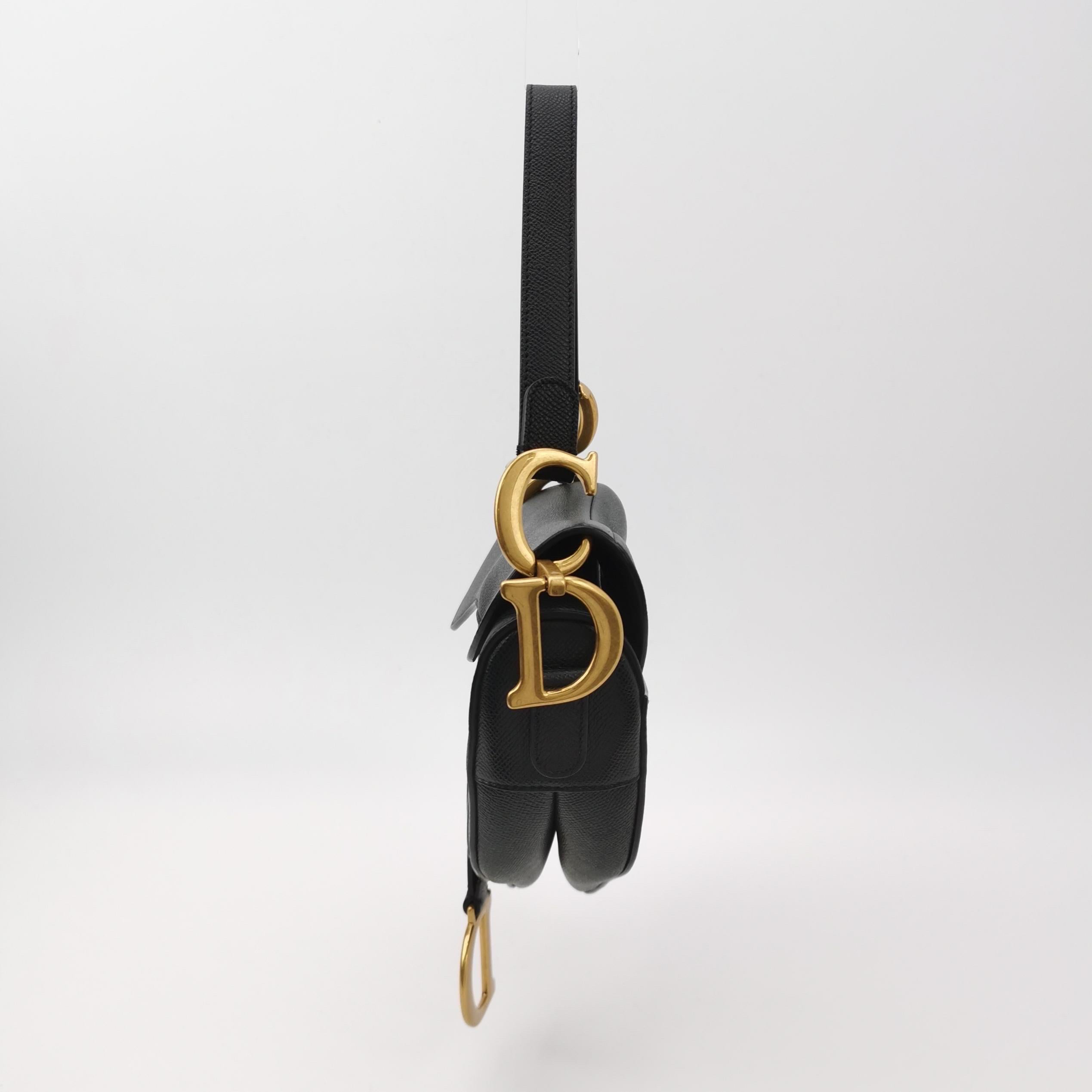 Dior Saddle 2020 Medium Sac en cuir de veau grainé Noir Pour femmes en vente