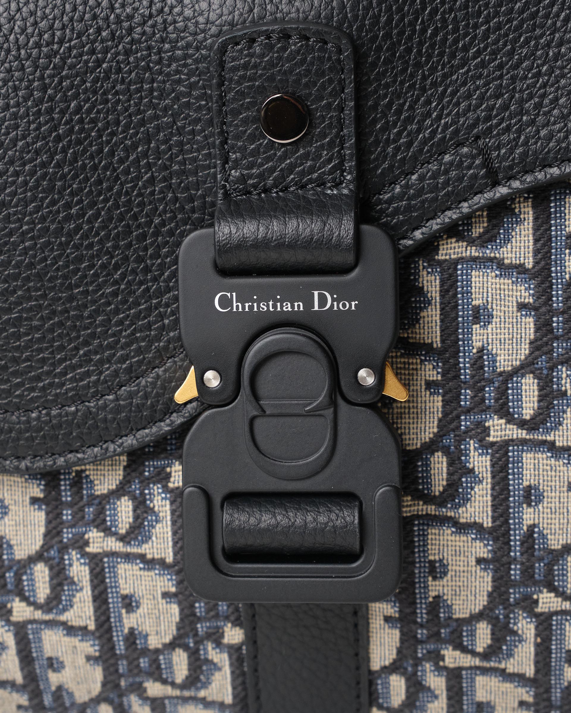 Dior Saddle Flap  in Tela  Jacquard Oblique 2