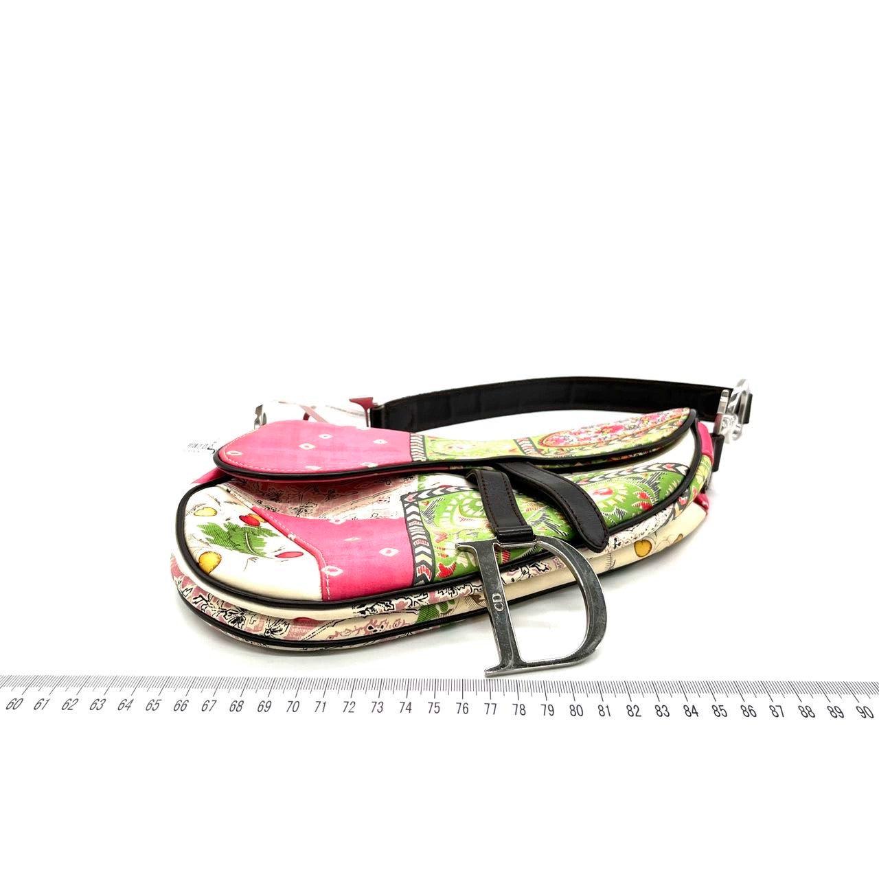 Dior Saddle Medium 2003 Multicolor Silk Handbag RARE In Excellent Condition For Sale In AUBERVILLIERS, FR