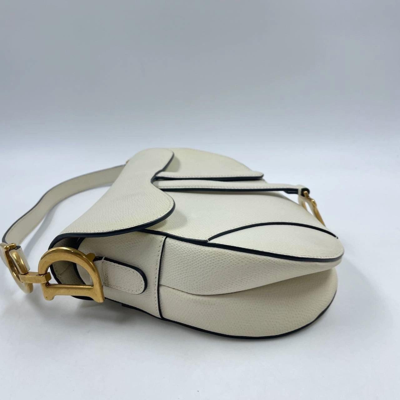 Women's Dior Saddle Medium 2019 White Grained Leather Handbag