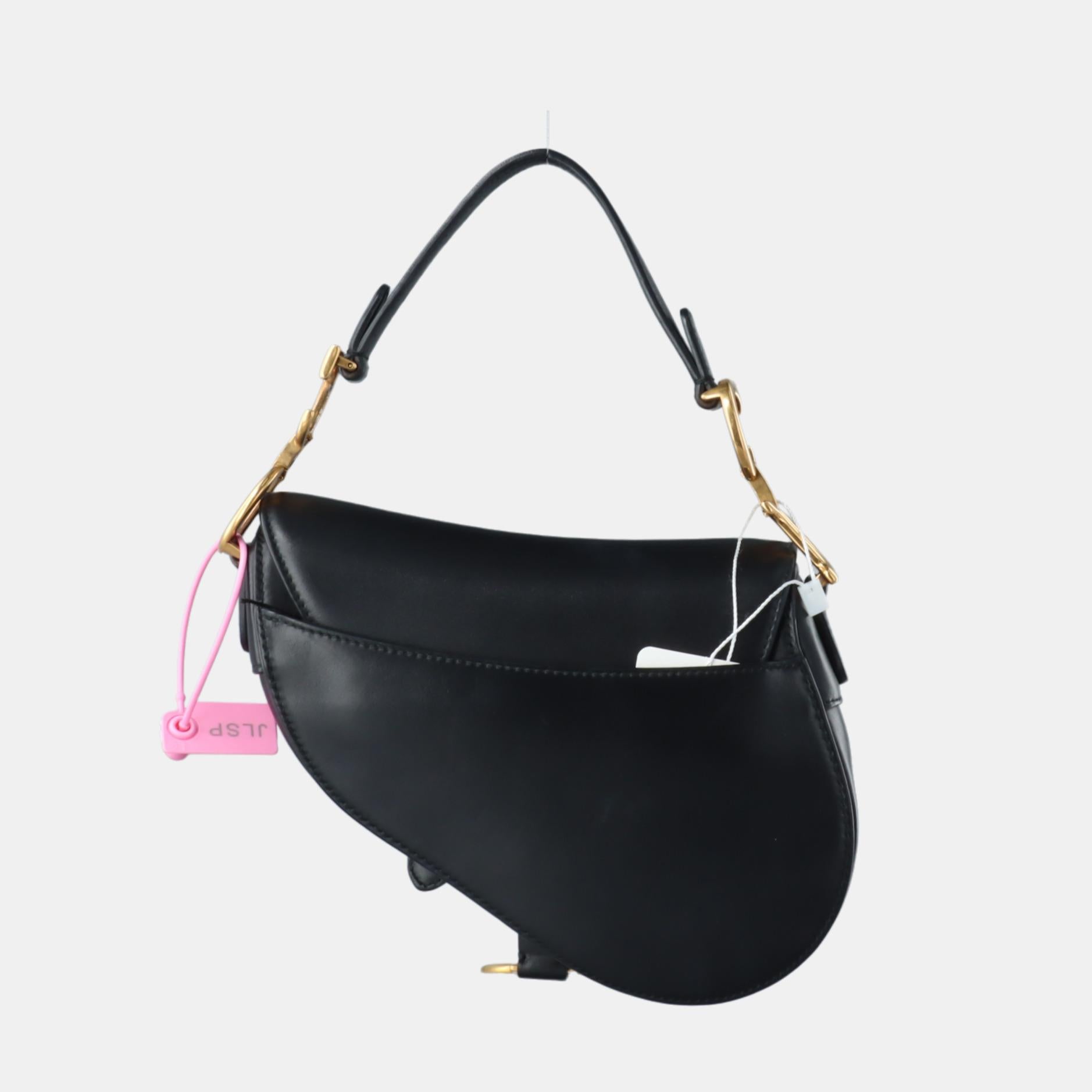 Women's Dior Saddle Medium Black Smooth Leather with Studded Strap For Sale