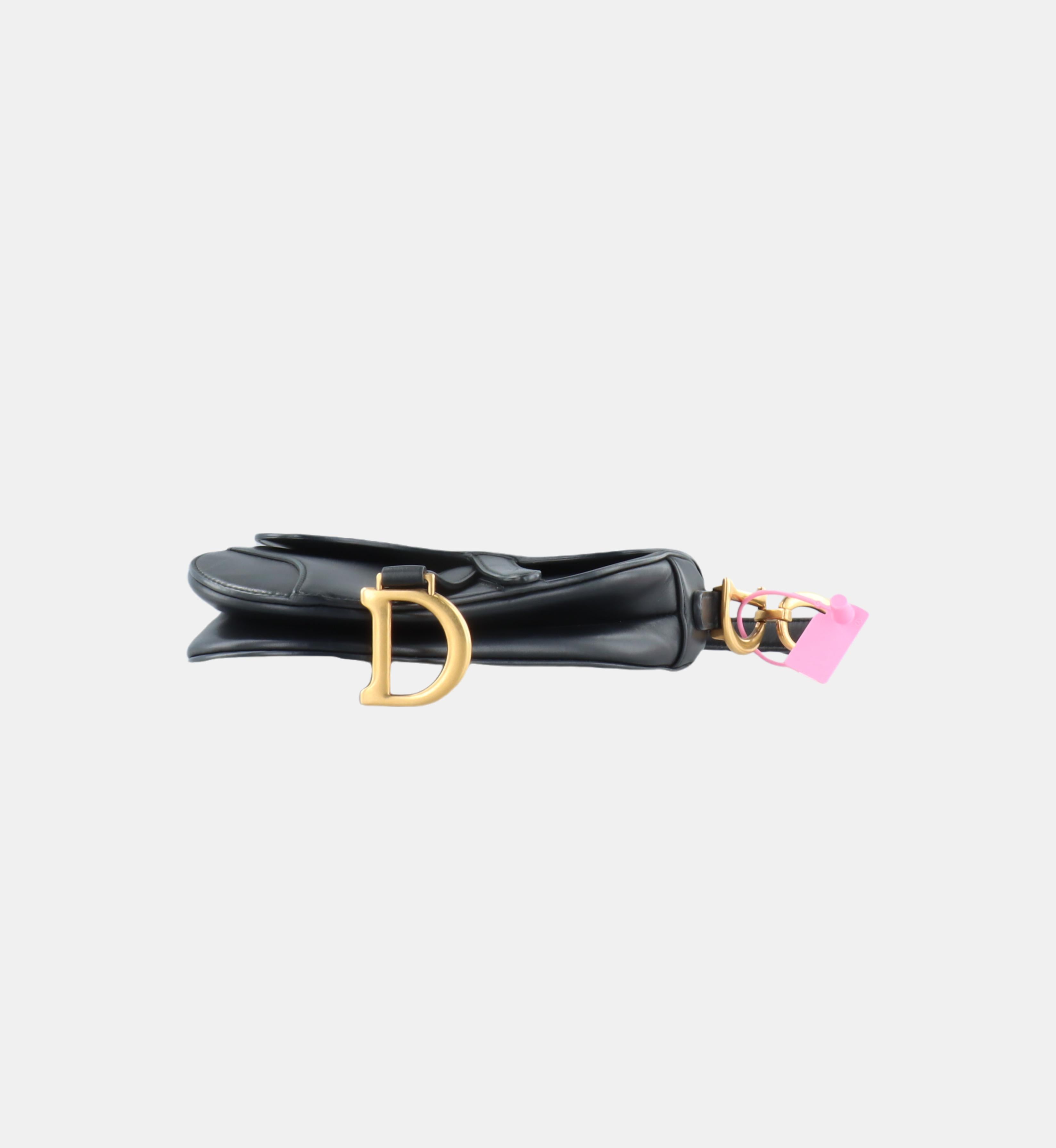 Dior Saddle Medium Black Smooth Leather with Studded Strap For Sale 1