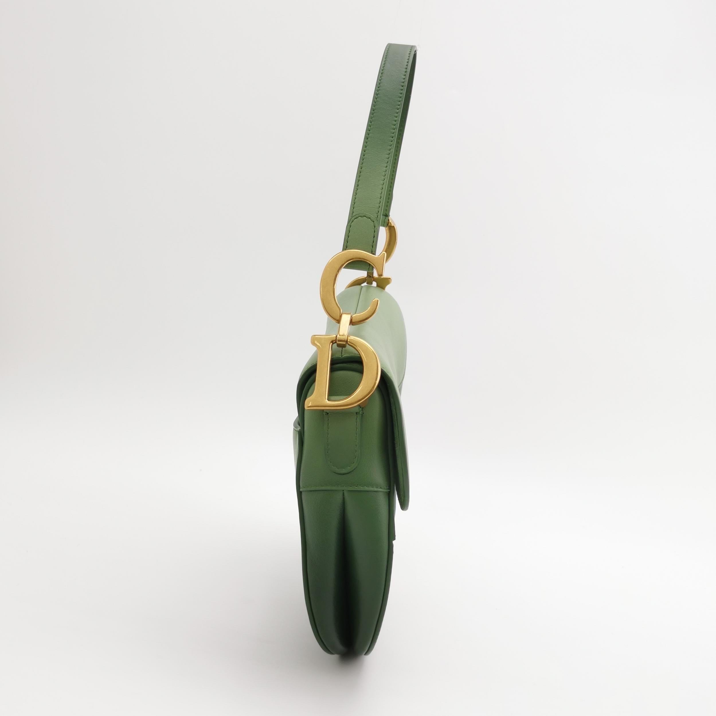 Women's Dior Saddle Medium Green Leather Gold Hardware Shoulder Bag For Sale
