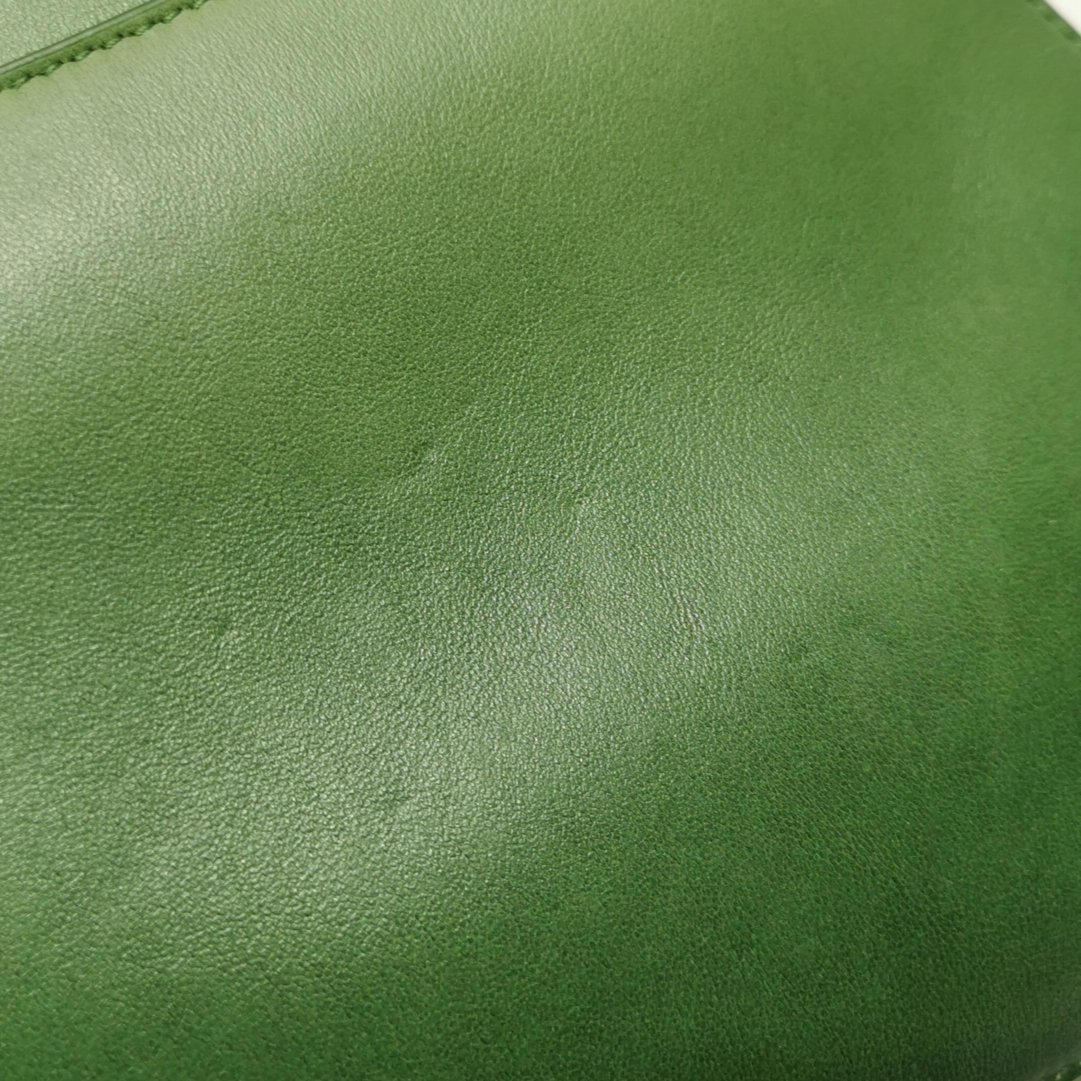 Dior Saddle Medium Green Leather Gold Hardware Shoulder Bag For Sale 4
