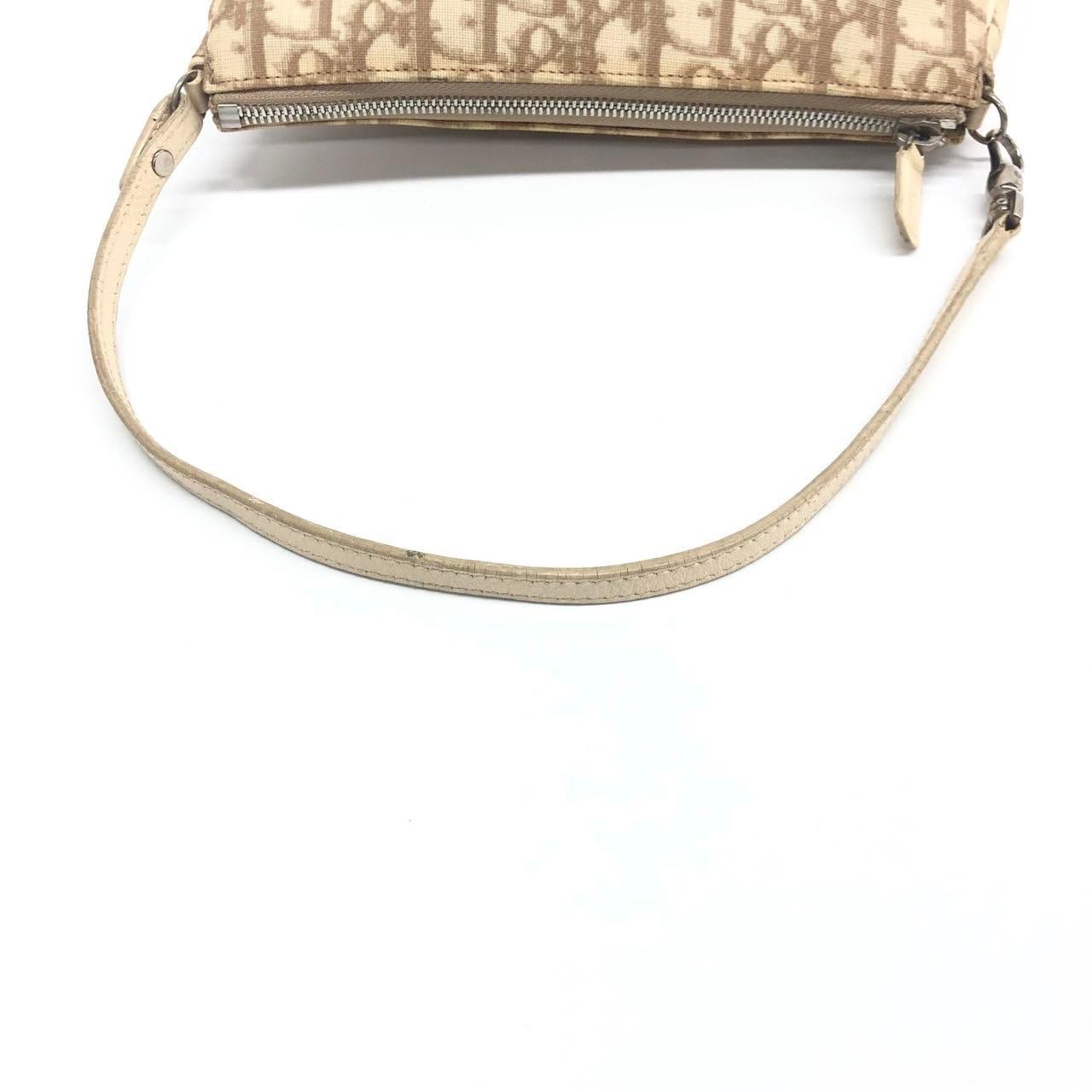 Dior Saddle Mini Classic Cream White Broderie fleurie oblique Bon état - En vente à AUBERVILLIERS, FR