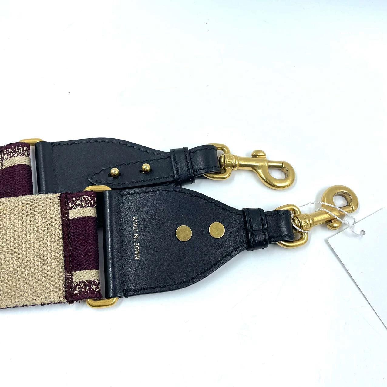 Dior Saddle Strap maroon canvas with Dior Logo For Sale 5