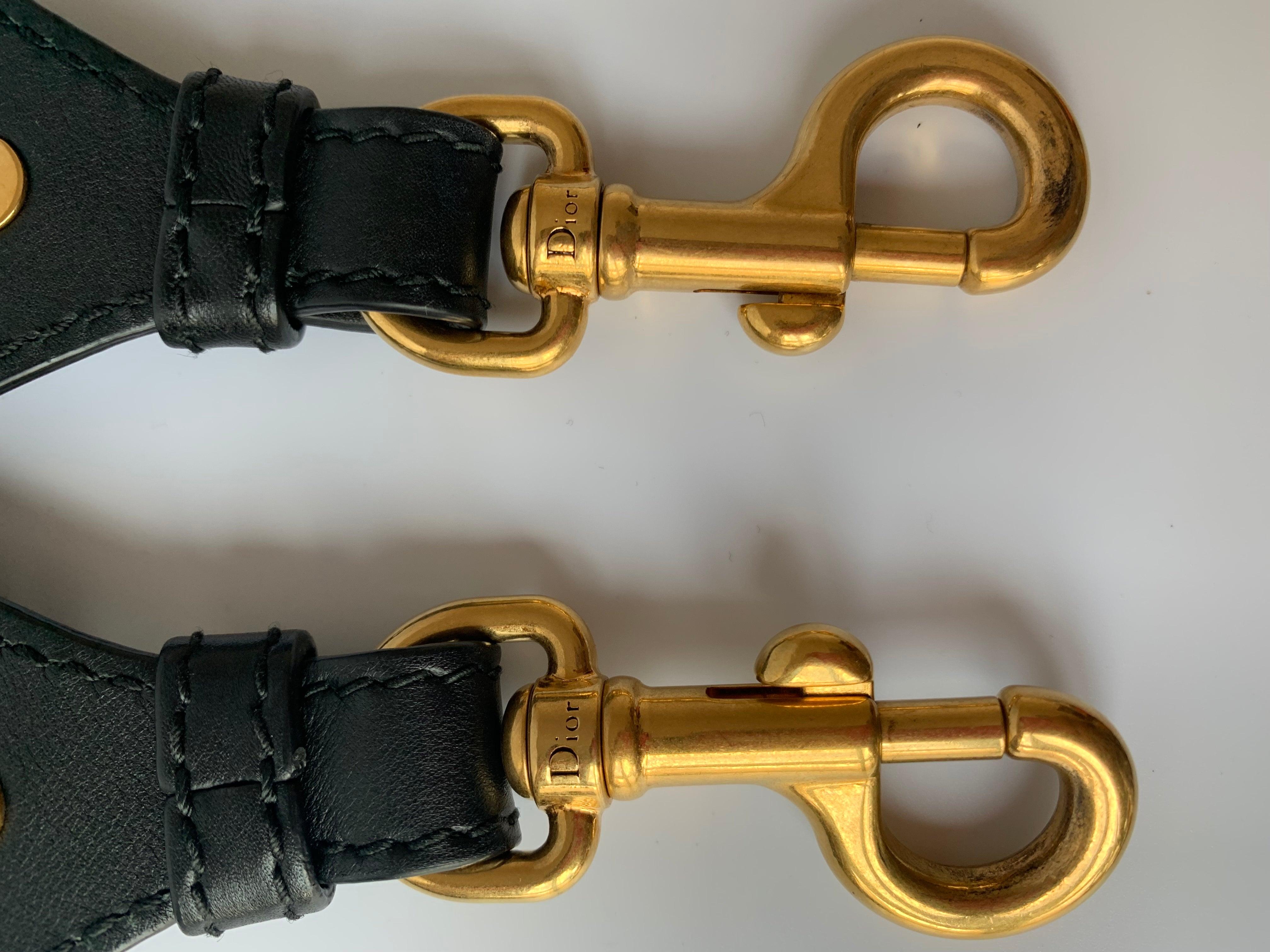 Dior Saddle Strap Navy canvas with Dior Logo and Metal In Good Condition For Sale In AUBERVILLIERS, FR