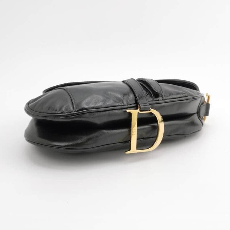 Dior Saddle Vintage 2000 Goatskin Leather Black with Gold Hardware In Excellent Condition In AUBERVILLIERS, FR
