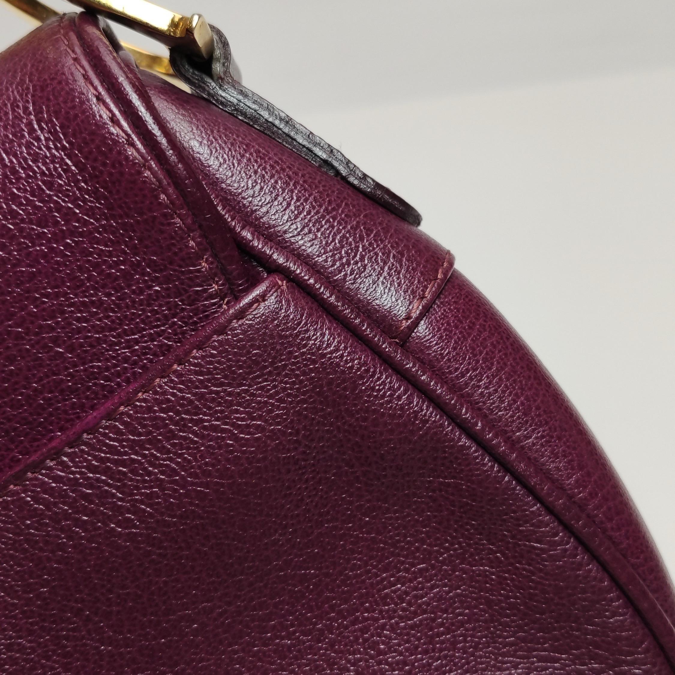 Dior Sattel Vintage Burgund Lila Wein Kalbsleder Gold Hardware Schulter im Angebot 11