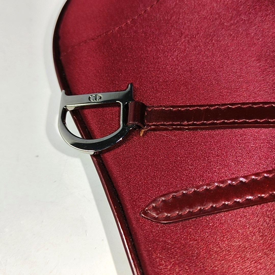 Dior Saddle Vintage Classic Clutch Vintage Mini Satén de Seda Rojo en venta 6