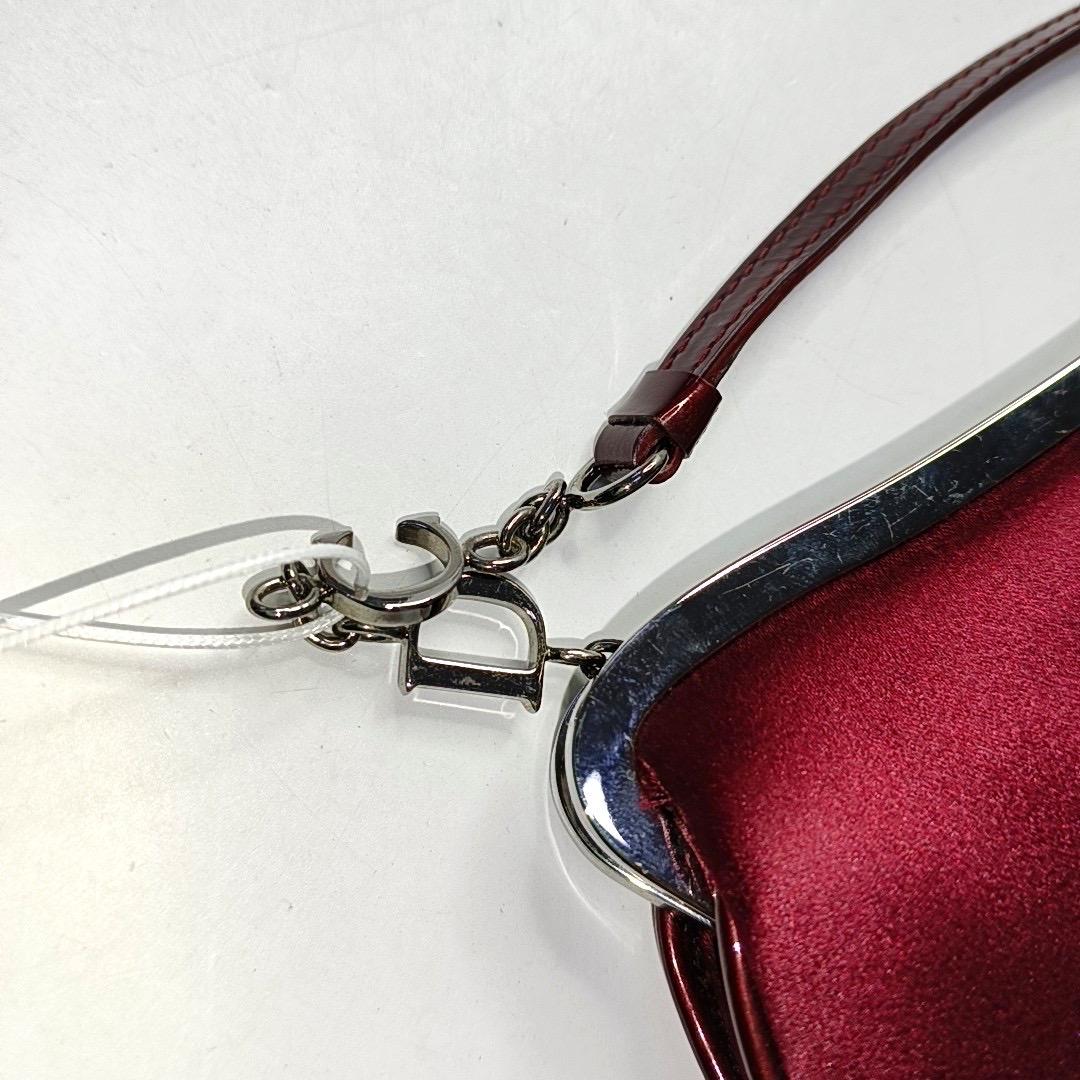Dior Saddle Vintage Classic Clutch Vintage Mini Satén de Seda Rojo en venta 4