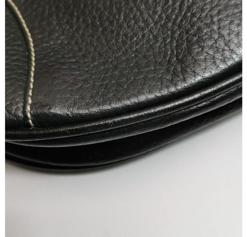 Sillín Dior Piel Vintage Negro con Herrajes Dorados Anticuados 10