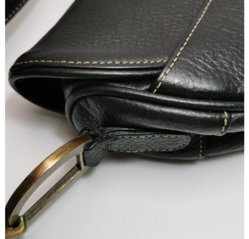 Sillín Dior Piel Vintage Negro con Herrajes Dorados Anticuados 16
