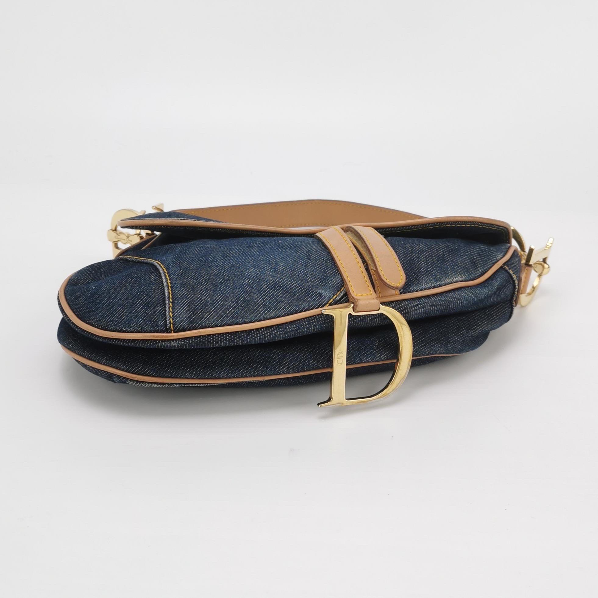 Dior Sattel Vintage Marineblaues Denim mit Seidenfutter und Lederbesatz aus Seide im Angebot 1