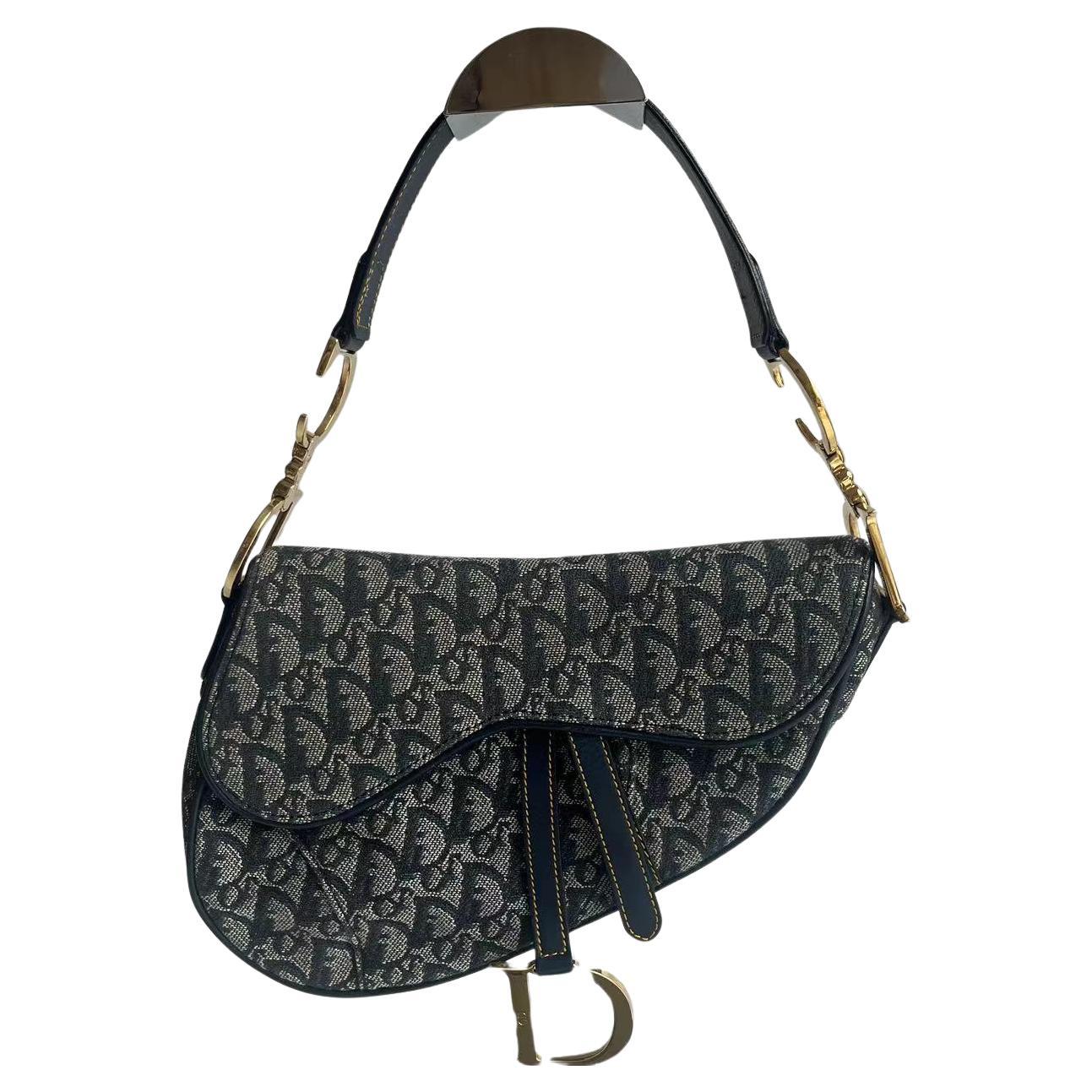 Dior Saddle Vintage Navy Oblique con fodera in seta multicolore