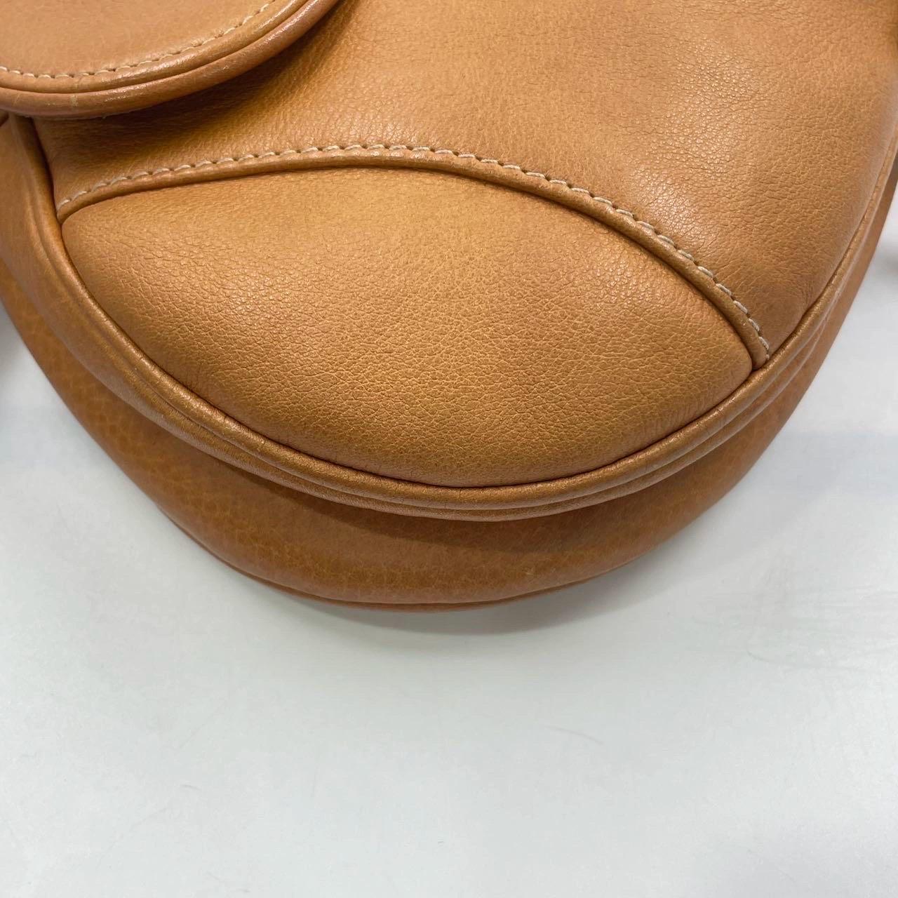 Dior Saddle Vintage Tan Brown Calfskin Leather Gold Hardware Shoulder Bag For Sale 7
