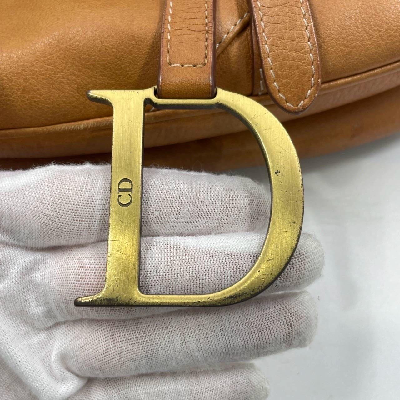 Dior Saddle Vintage Tan Brown Calfskin Leather Gold Hardware Shoulder Bag For Sale 14