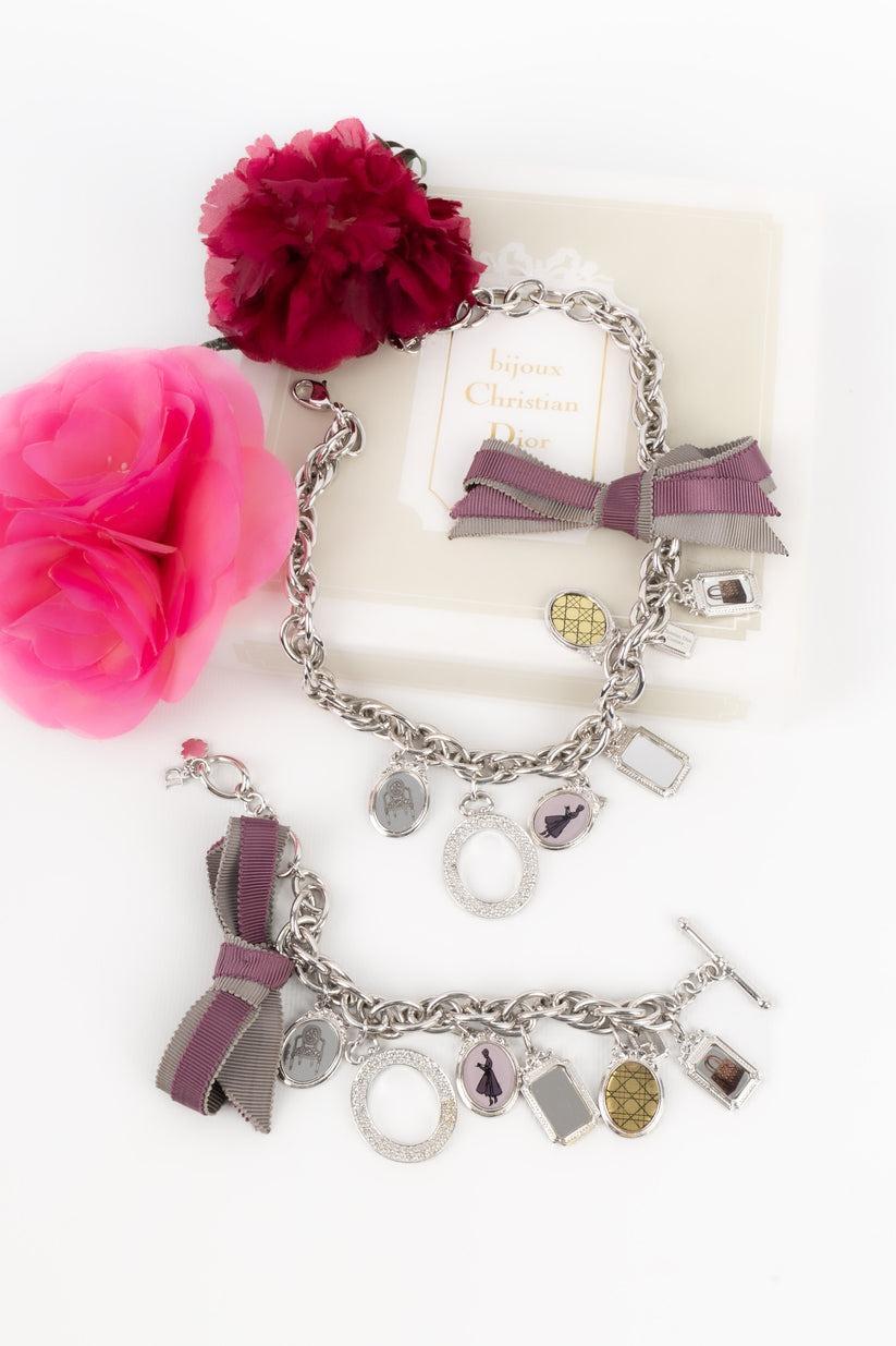 Set di collane e bracciali Dior in metallo argentato in vendita 6