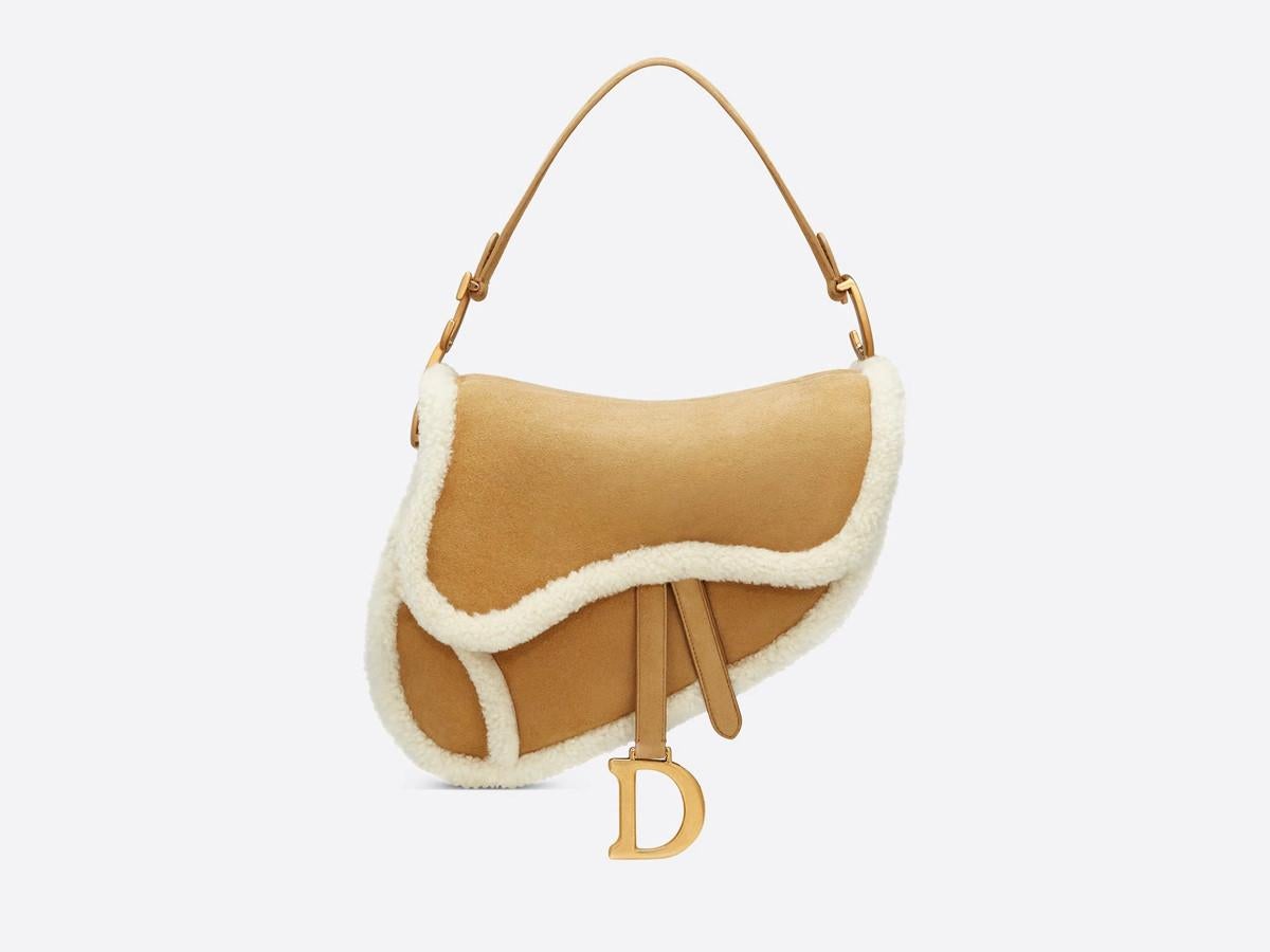 Dior Satteltasche aus Shearling im Zustand „Neu“ im Angebot in CAULFIELD NORTH, VIC