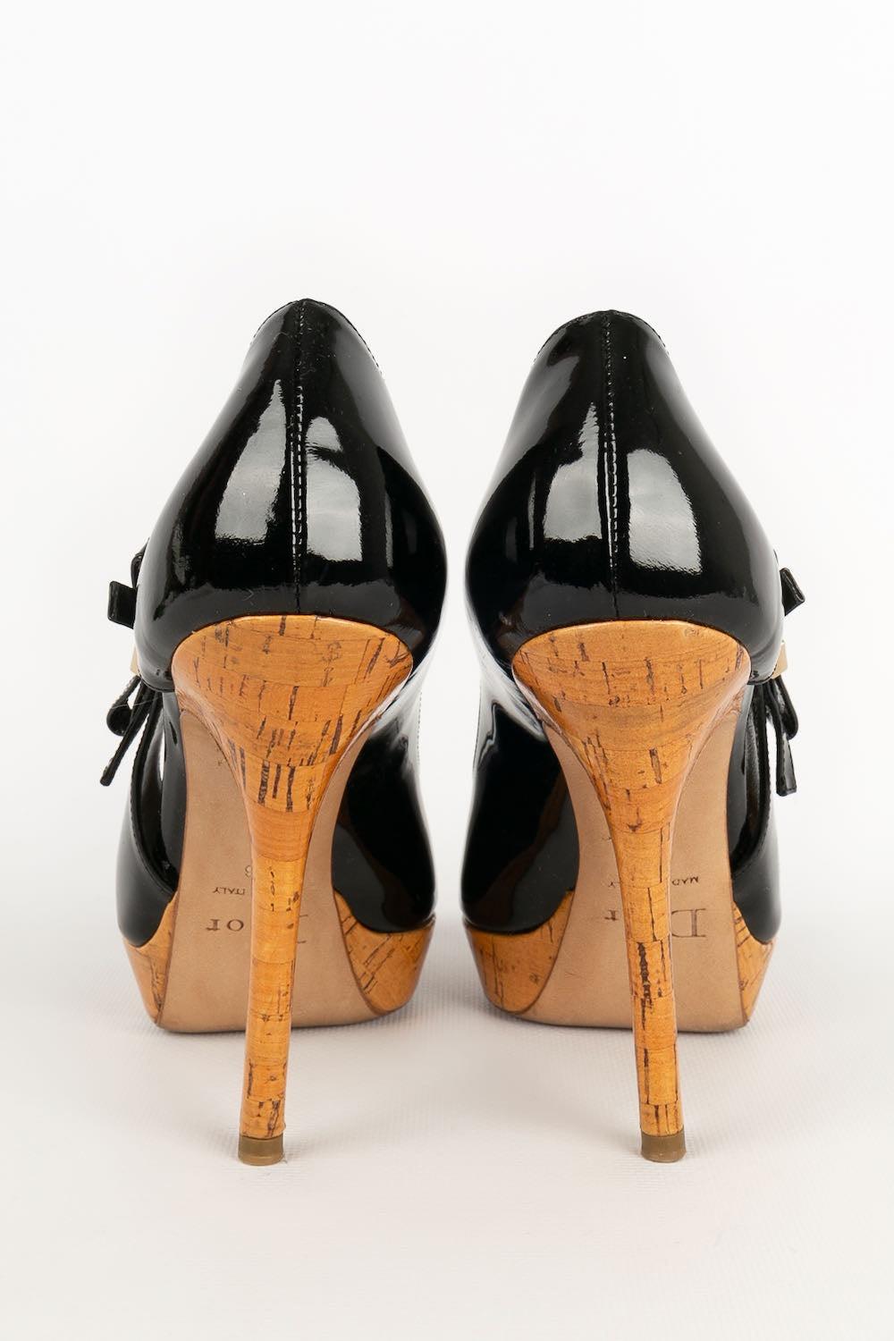 Dior Shoes in Patent Leather Pumps In Good Condition For Sale In SAINT-OUEN-SUR-SEINE, FR