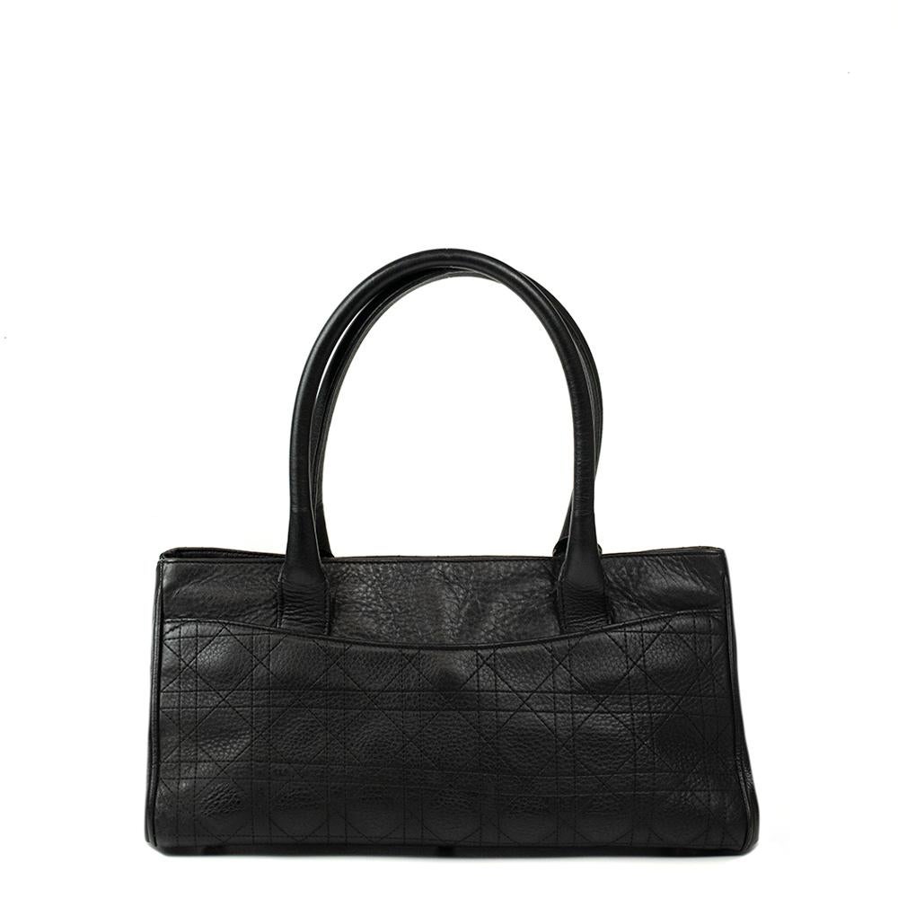DIOR Umhängetasche aus schwarzem Leder (Schwarz) im Angebot