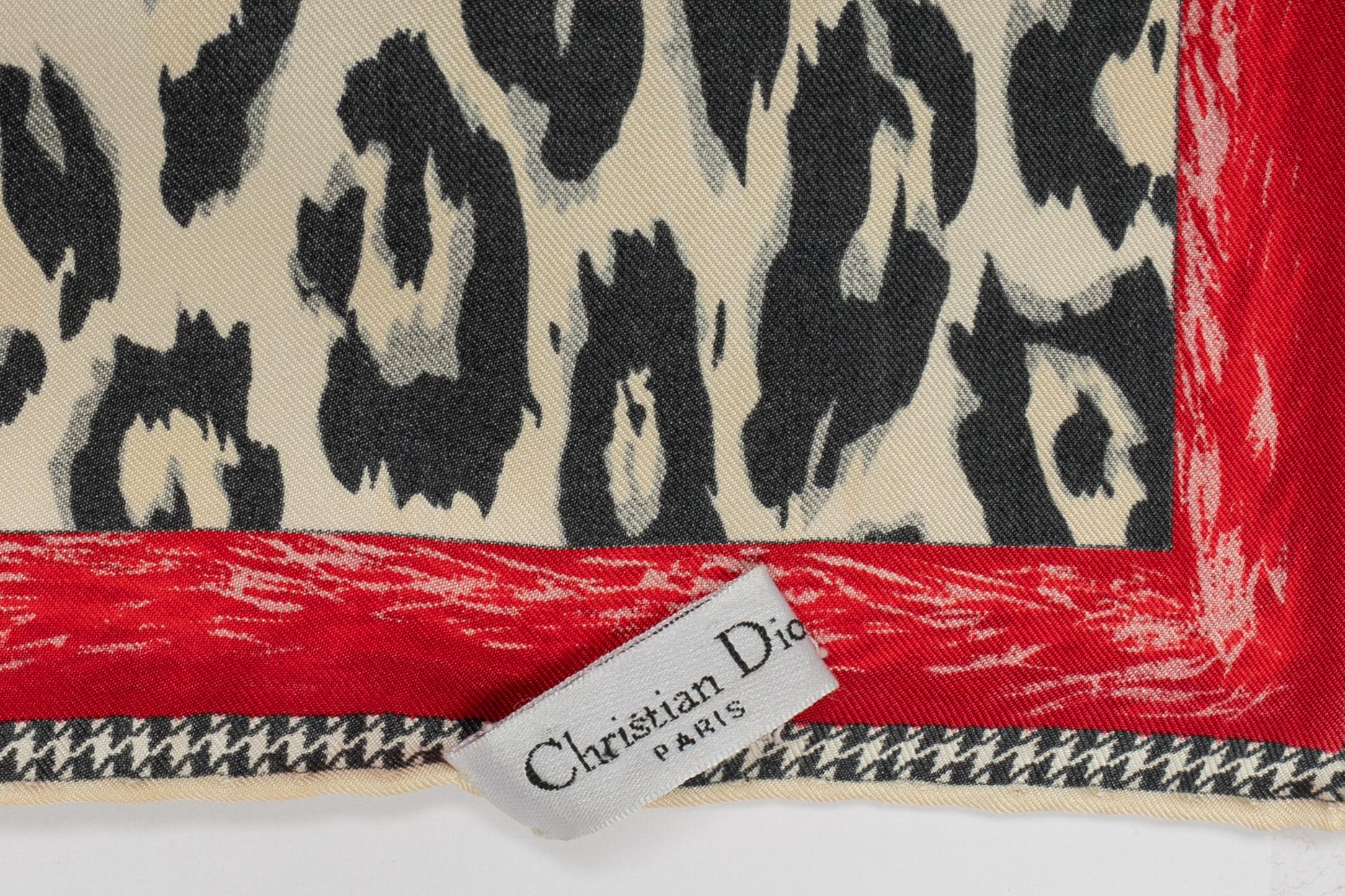 Foulard de seda Dior en venta 2
