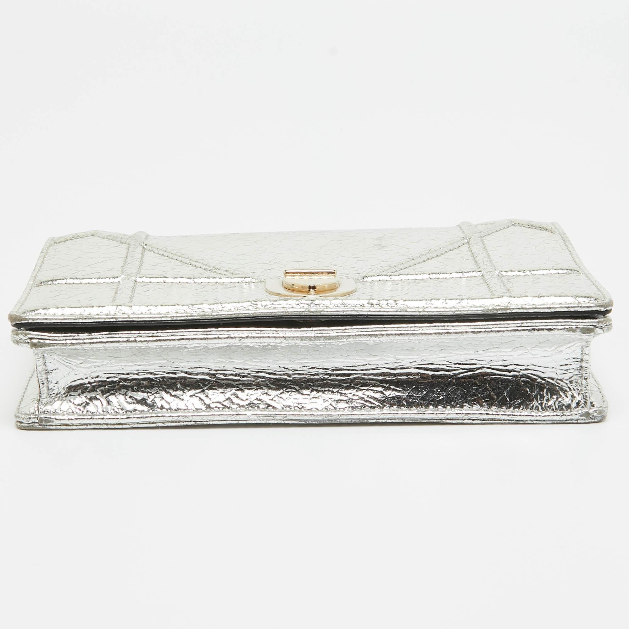 Dior Silver Crackled Patent Leather Diorama Chain Clutch For Sale 7