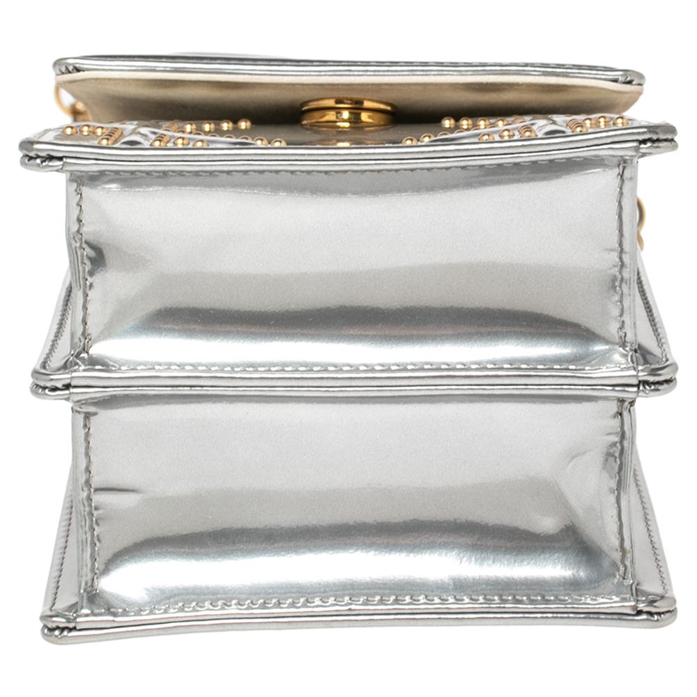 Dior Silber glänzendes Leder Diorama beschlagene vertikale Kette Clutch Damen