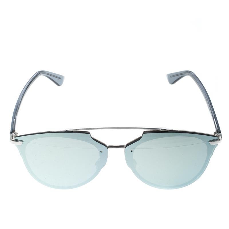 Stand out and make a statement with your chic and casual looks wearing these stunning pair of Dior Mirrored Dior Reflected aviator sunglasses. Constructed in silver--tone plated metal frame and arms, these sunglasses feature mirrored lenses which is