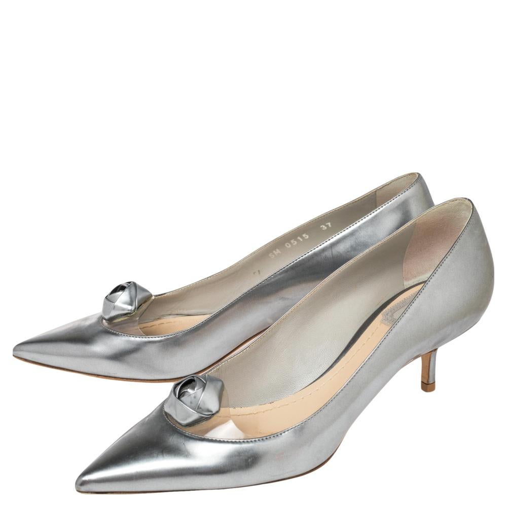 Dior Silver Leather And PVC Bow Pointed Toe Pumps Size 37 In Good Condition In Dubai, Al Qouz 2