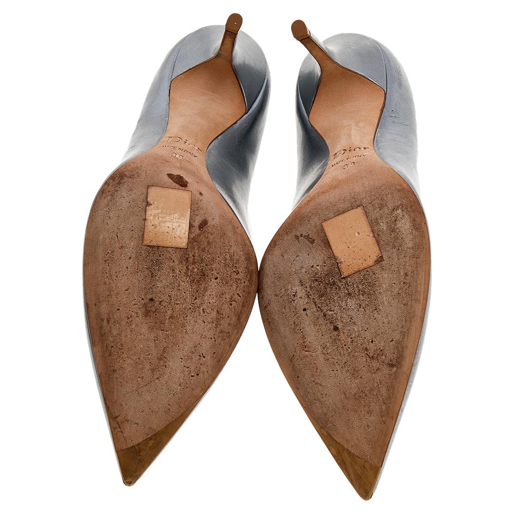 Dior Silver Leather Flower Embellished Pointed Toe Pumps Size 39 1