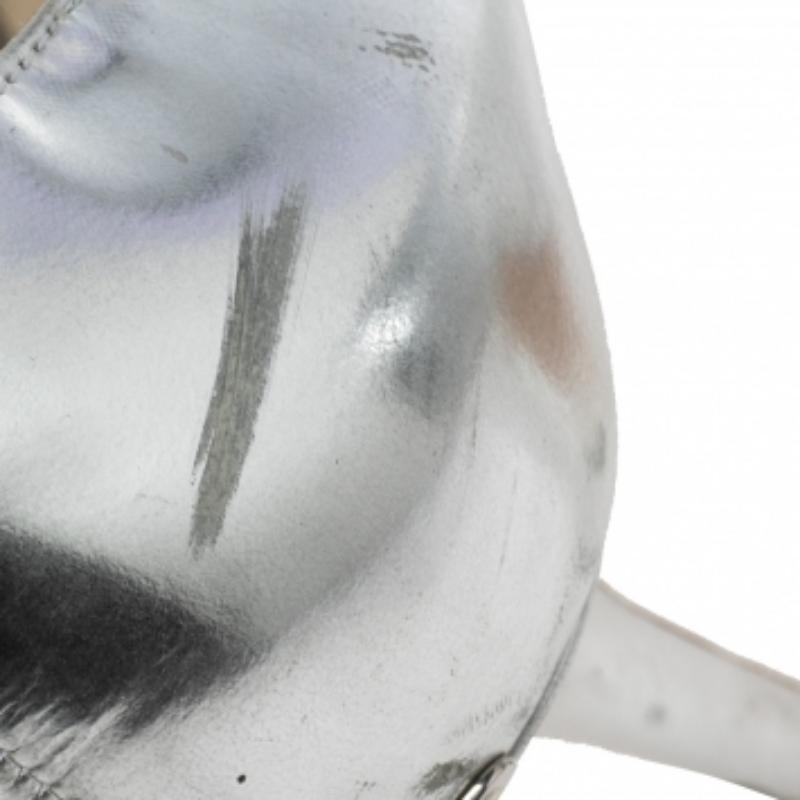 A. Silver in pelle Miss Dior Peep Toe Pumps Taglia 40.5 in vendita 1
