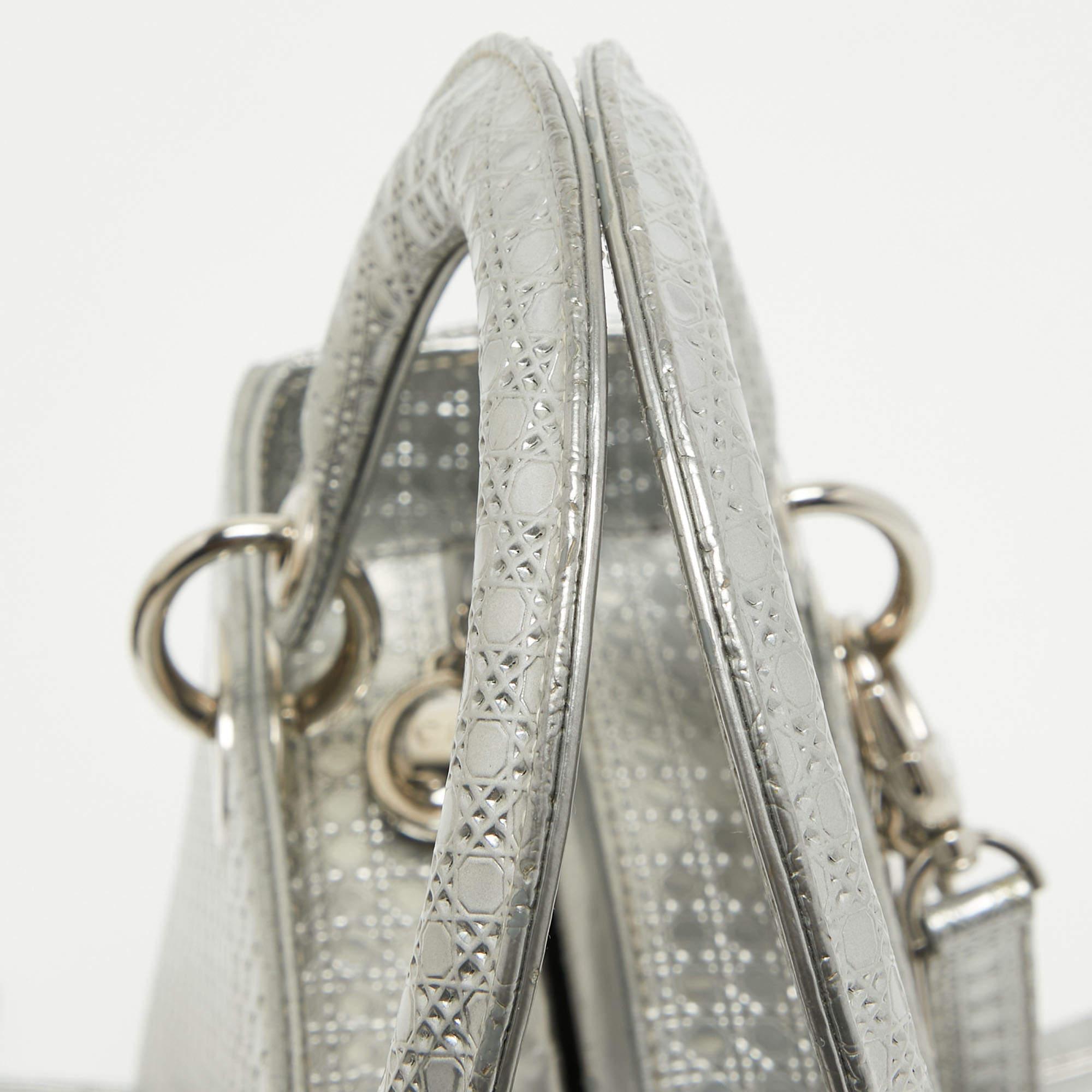 Dior Silver Micro Cannage Patent Leather Medium Lady Dior Tote In Good Condition For Sale In Dubai, Al Qouz 2