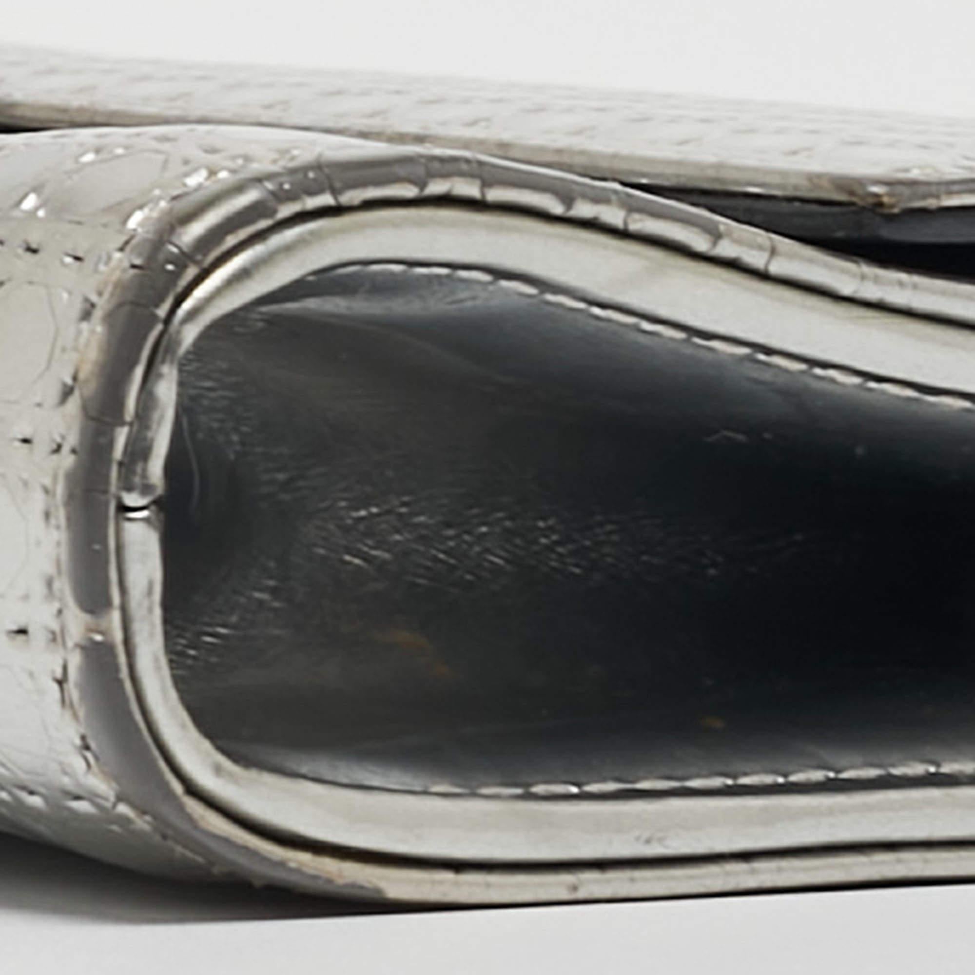 Dior Silber Microcannage Lackleder Croisiere Brieftasche an Kette aus Lackleder im Angebot 6