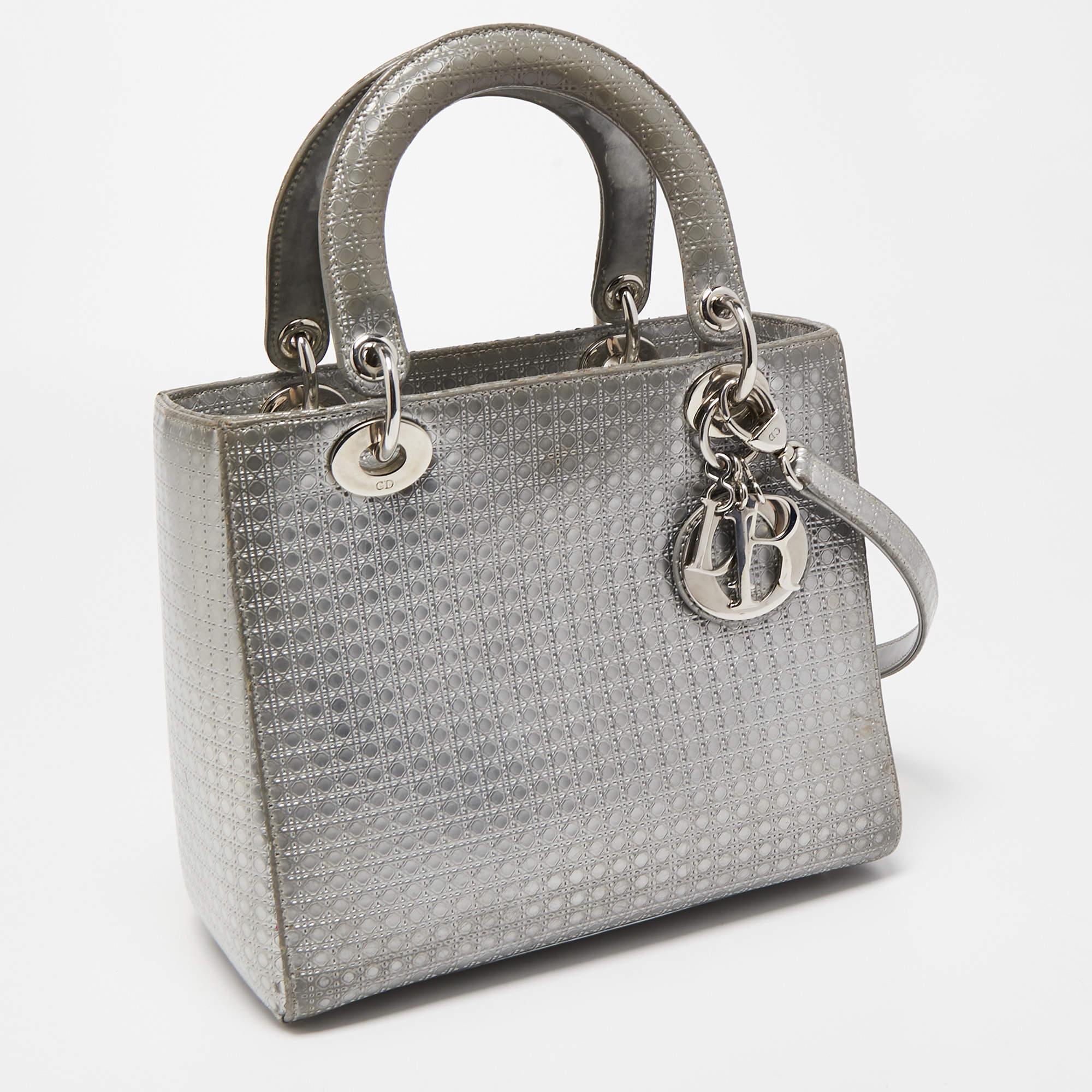 Dior Silver Microcannage Patent Leather Medium Lady Dior Tote In Good Condition In Dubai, Al Qouz 2