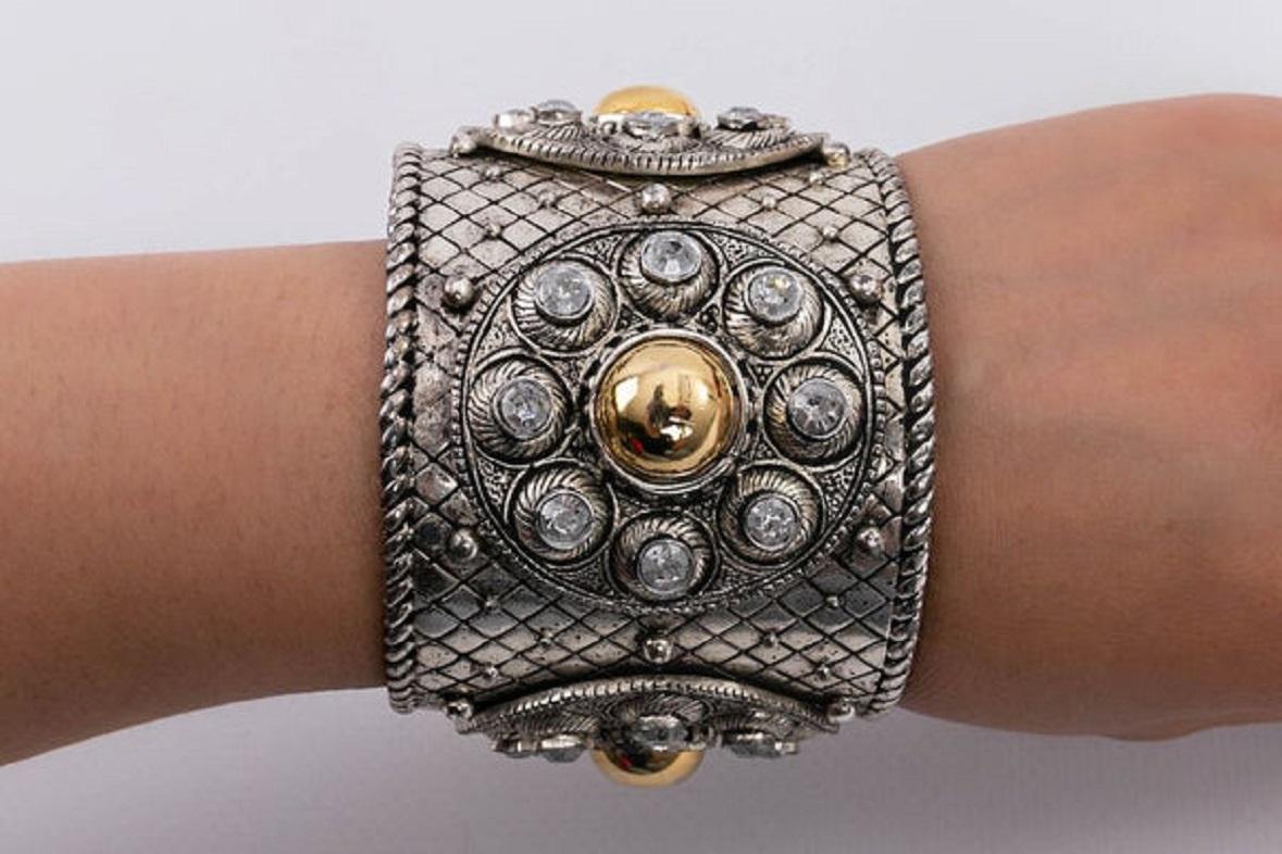 Bracelet manchette Dior en métal argenté en vente 5