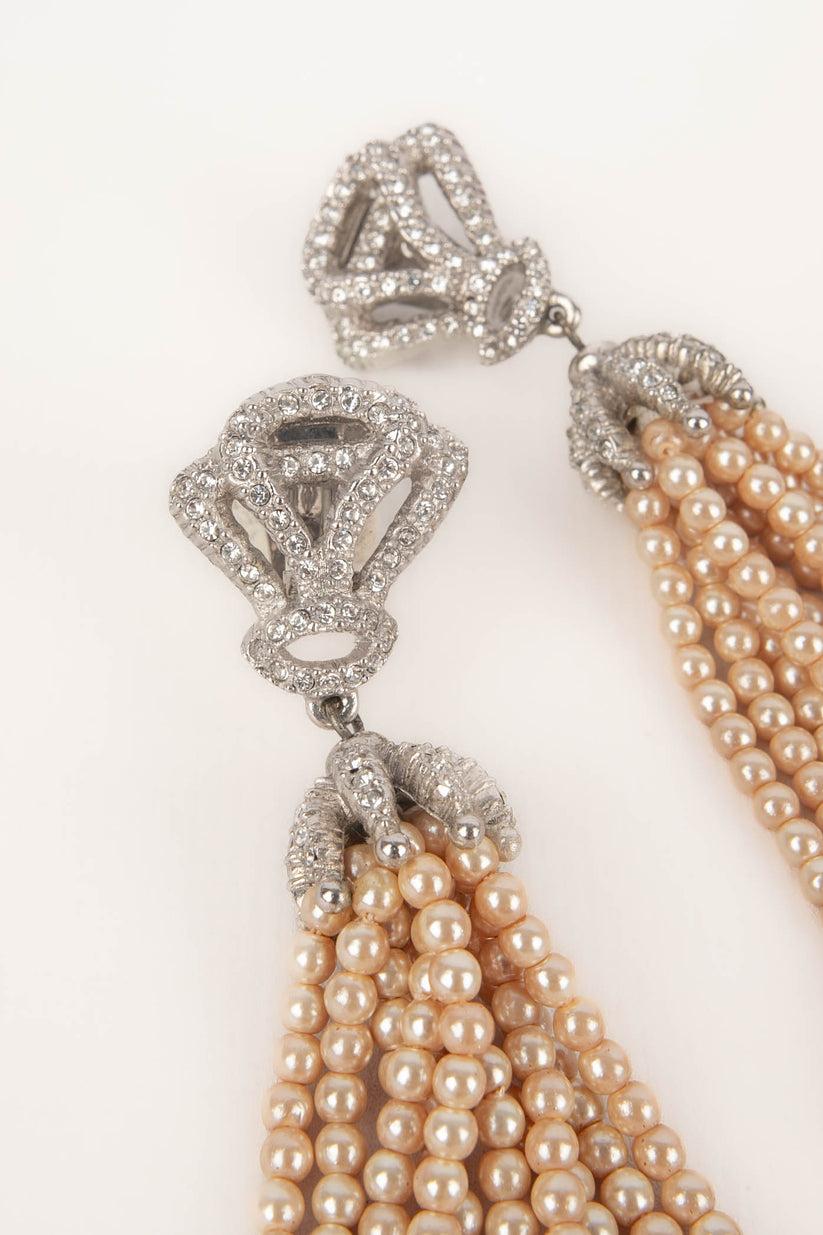 Orecchini a clip in metallo argentato Dior in vendita 2