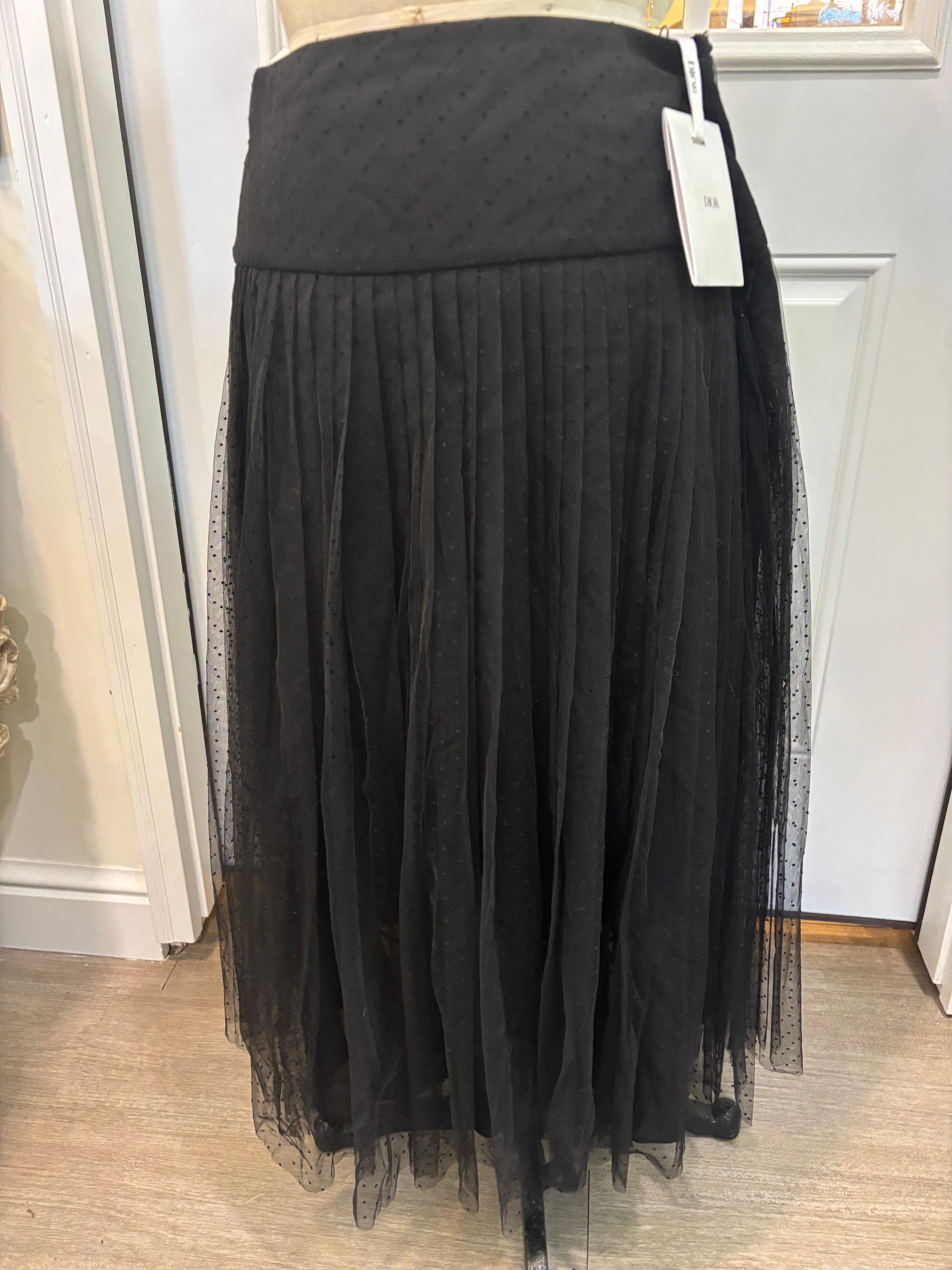 Falda Dior Negra/Nueva/ Talla 12 en venta 1