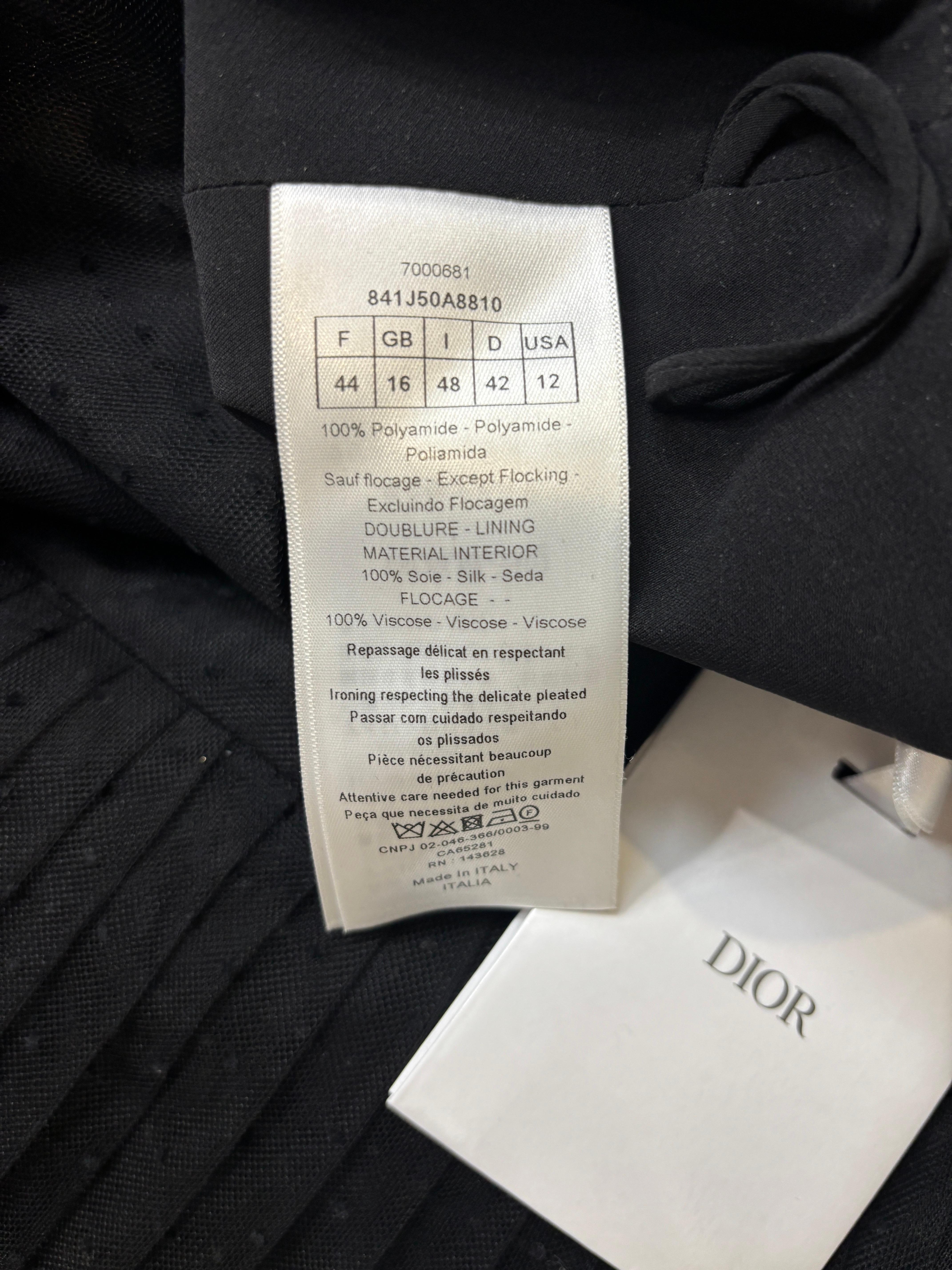 Falda Dior Negra/Nueva/ Talla 12 en venta 4