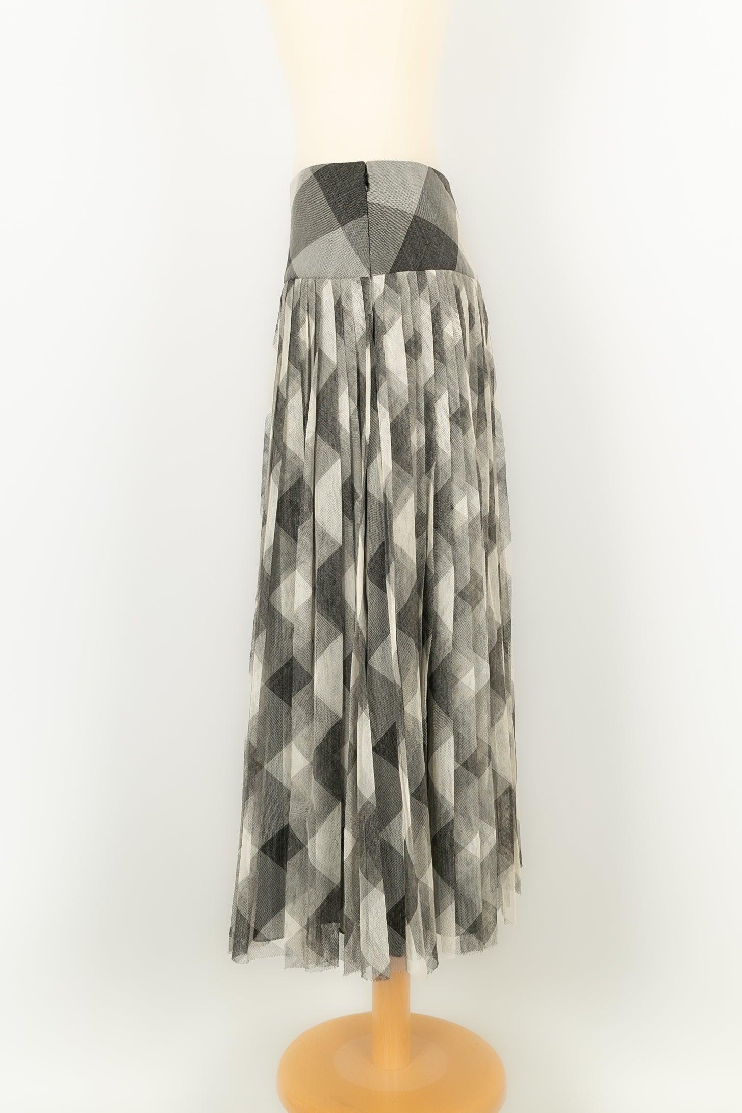 Dior Skirt in Grey-Tone Blended Cotton For Sale 1