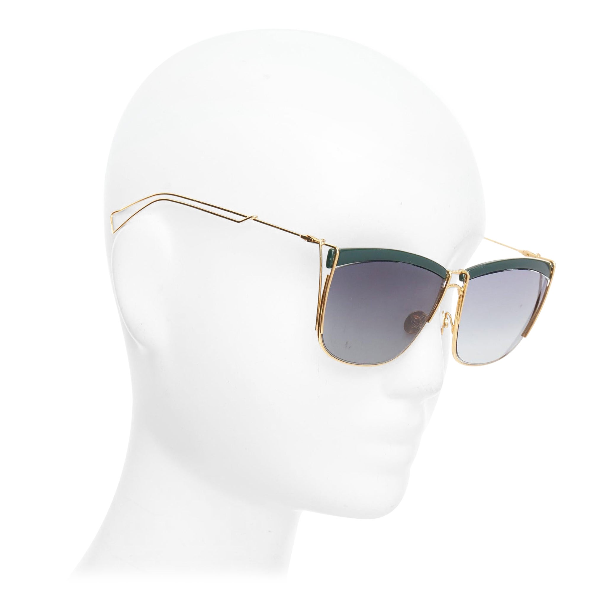 DIOR  Gafas de sol squoval con lente degradada y puente verde dorado So Electric
