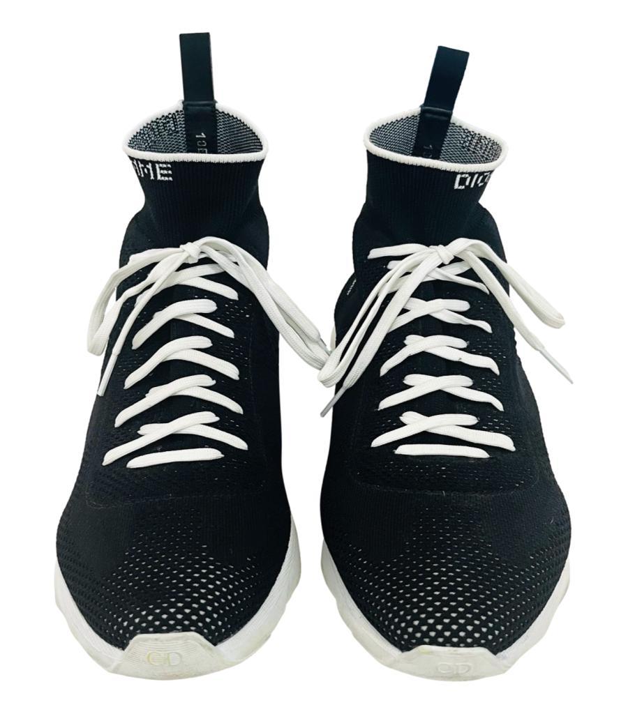 Dior Sock B21 High Top Sneakers

Black pull-on sneakers designed with technical knit and white rubber soles.

Featuring 'Dior Homme' embroidery to the sock and white lace-up detail.

Size – 42.5

Condition – Good/Very Good (General signs of