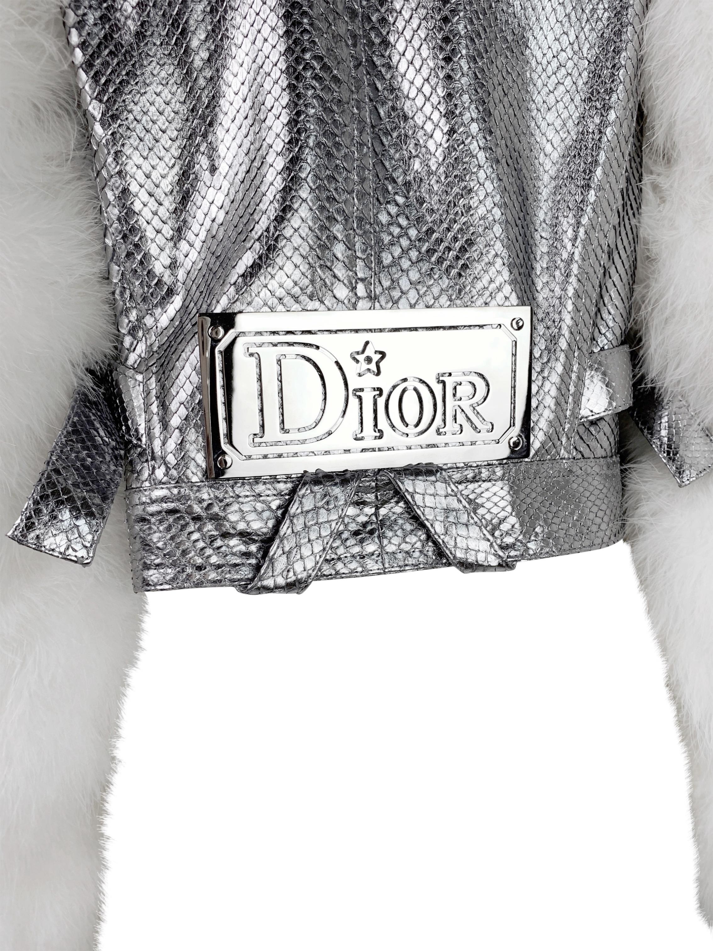 Dior Spring 2004 RTW Silver Python Feather Jacket with a Logo metal plate In Excellent Condition In Prague, CZ